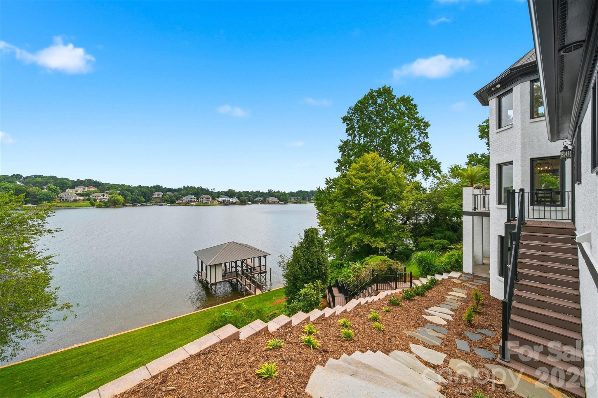 476 44th Avenue Drive NW — Hickory
