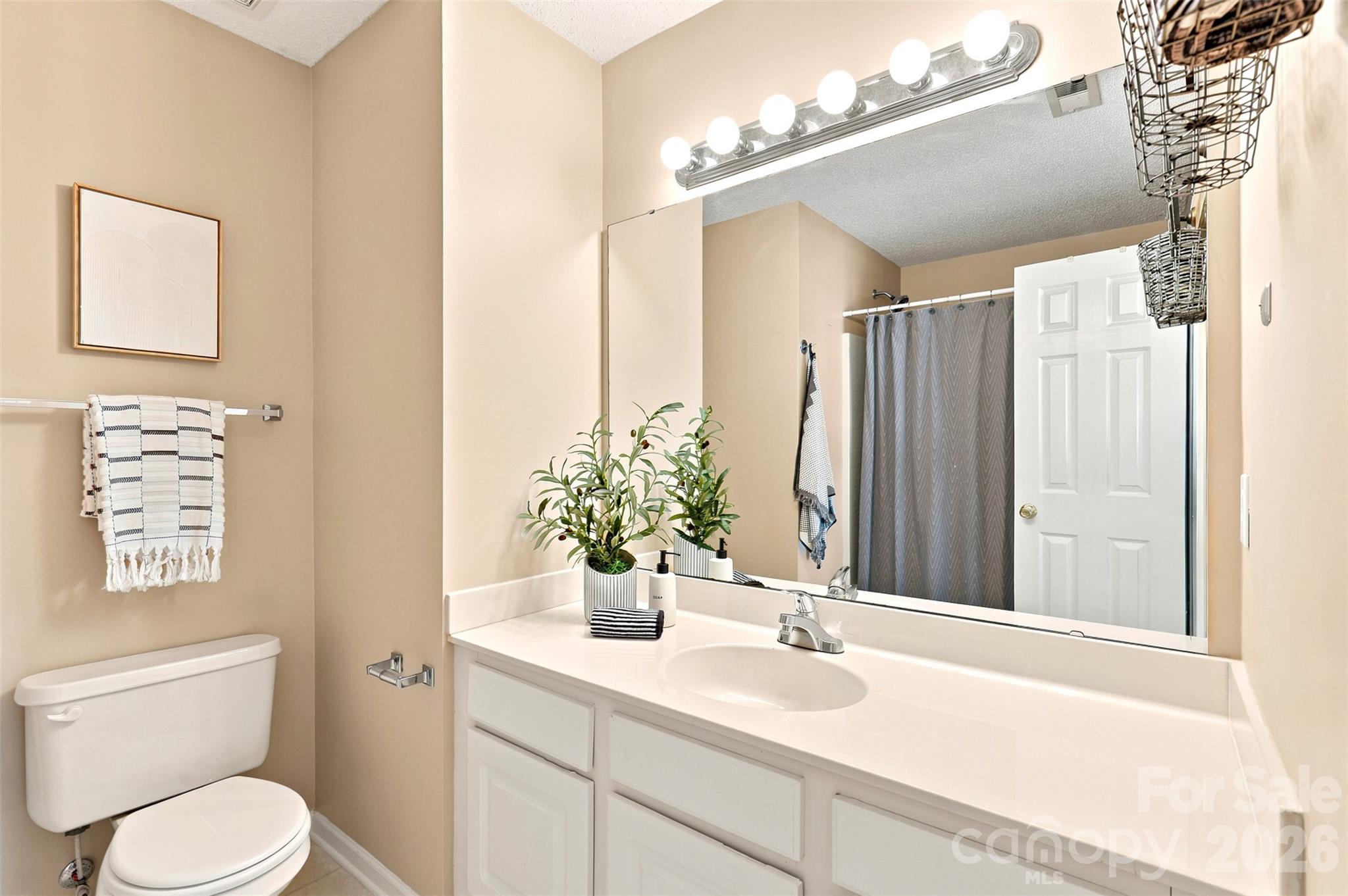 1323 Anthem Court — Charlotte