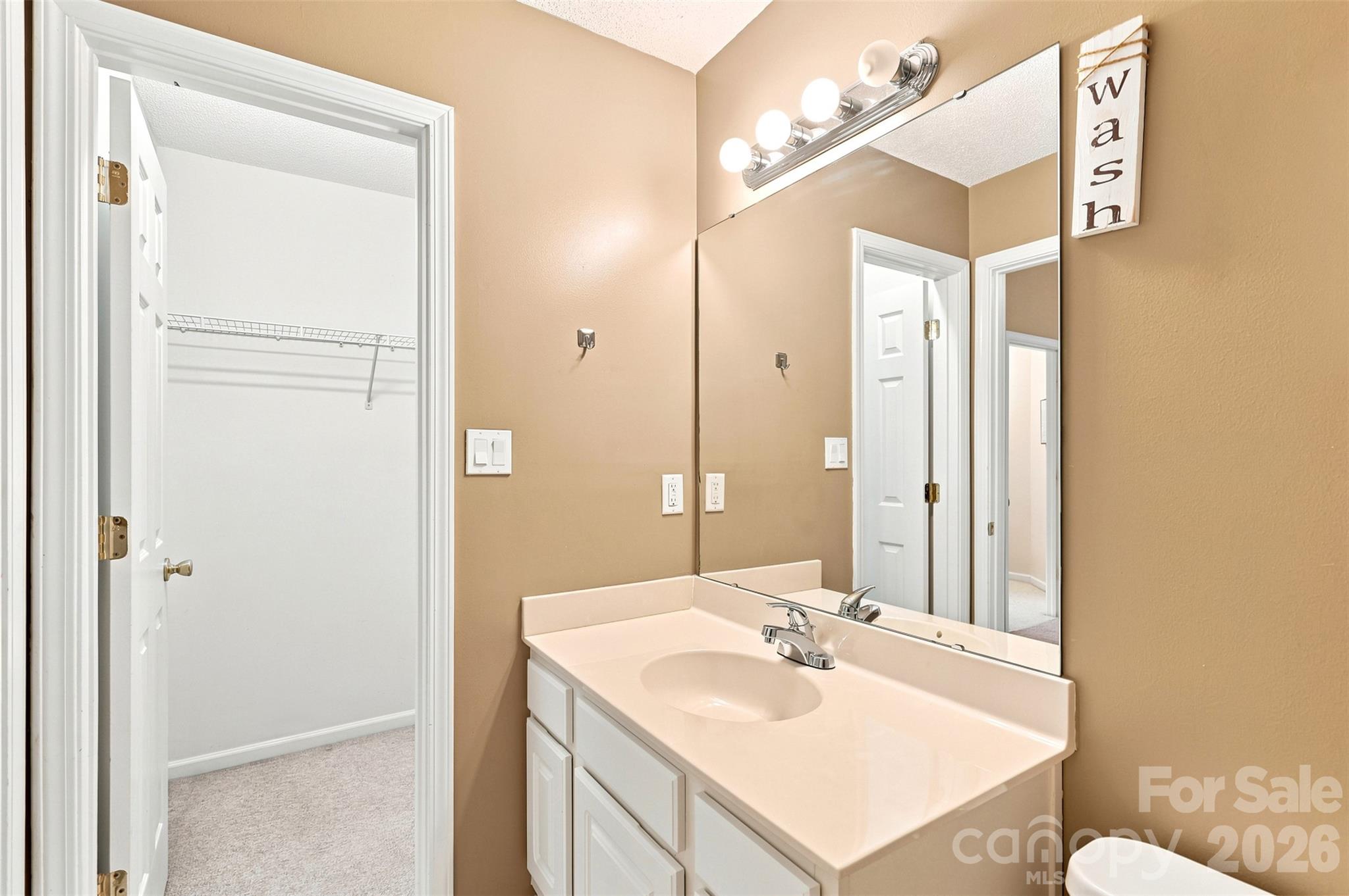 1323 Anthem Court — Charlotte
