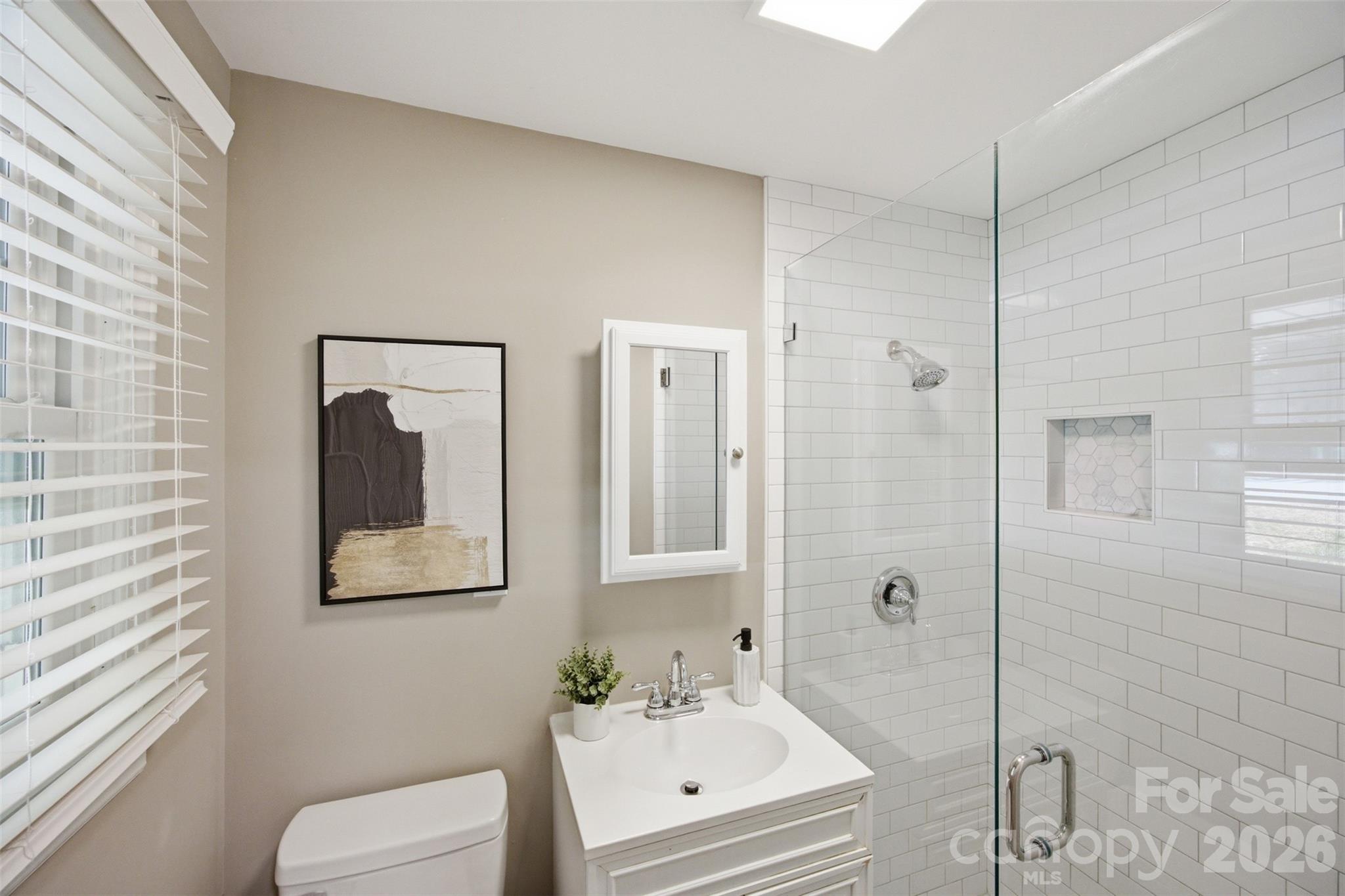 8223 Knollwood Circle — Charlotte