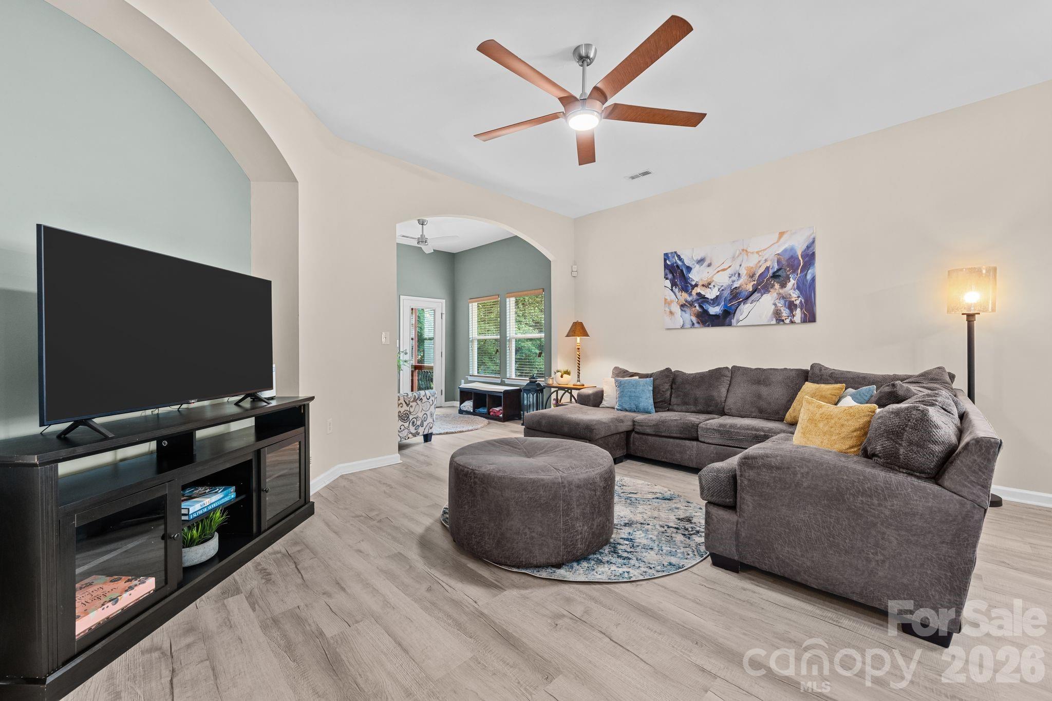3813 Quiet Creek Circle — Charlotte