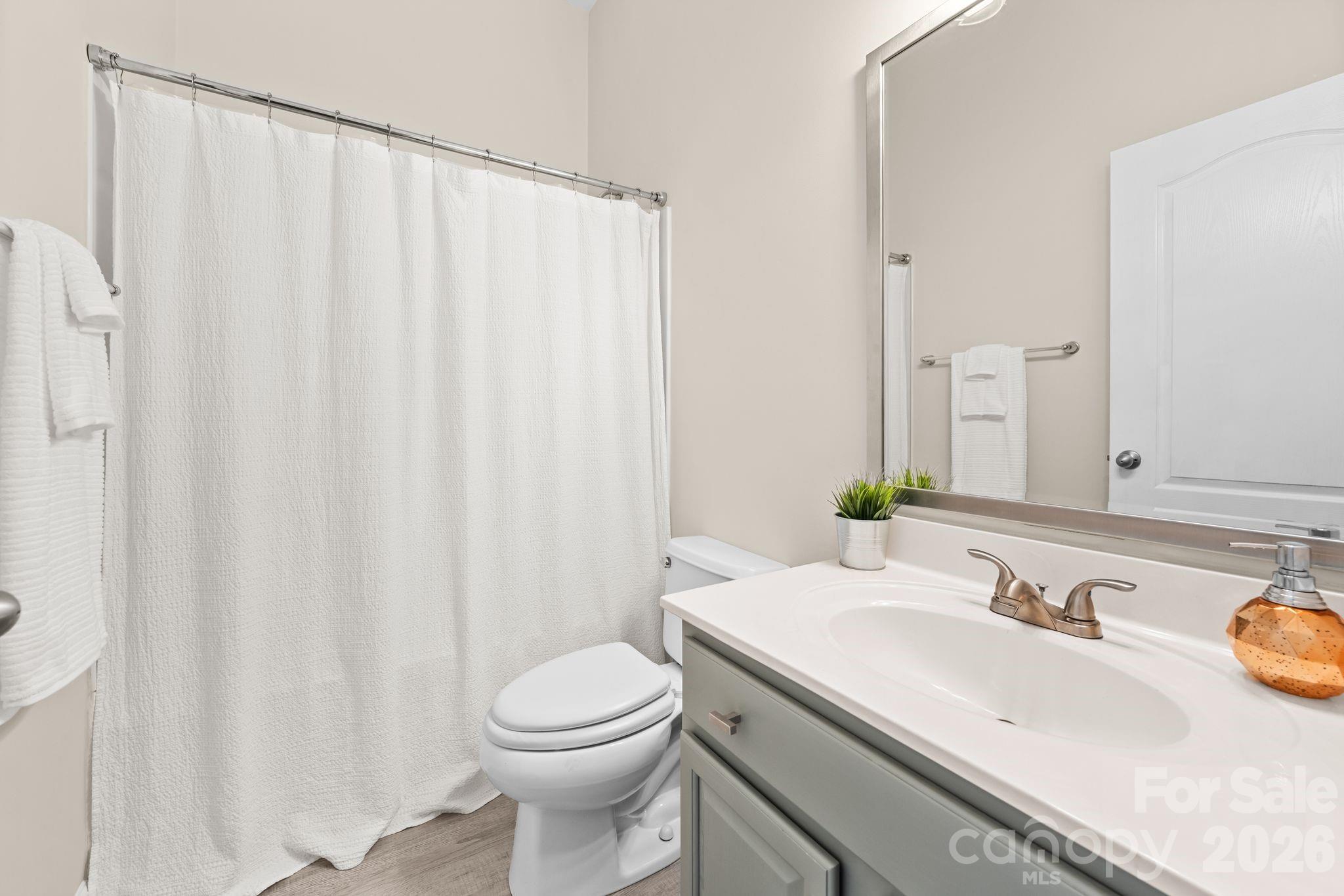 3813 Quiet Creek Circle — Charlotte