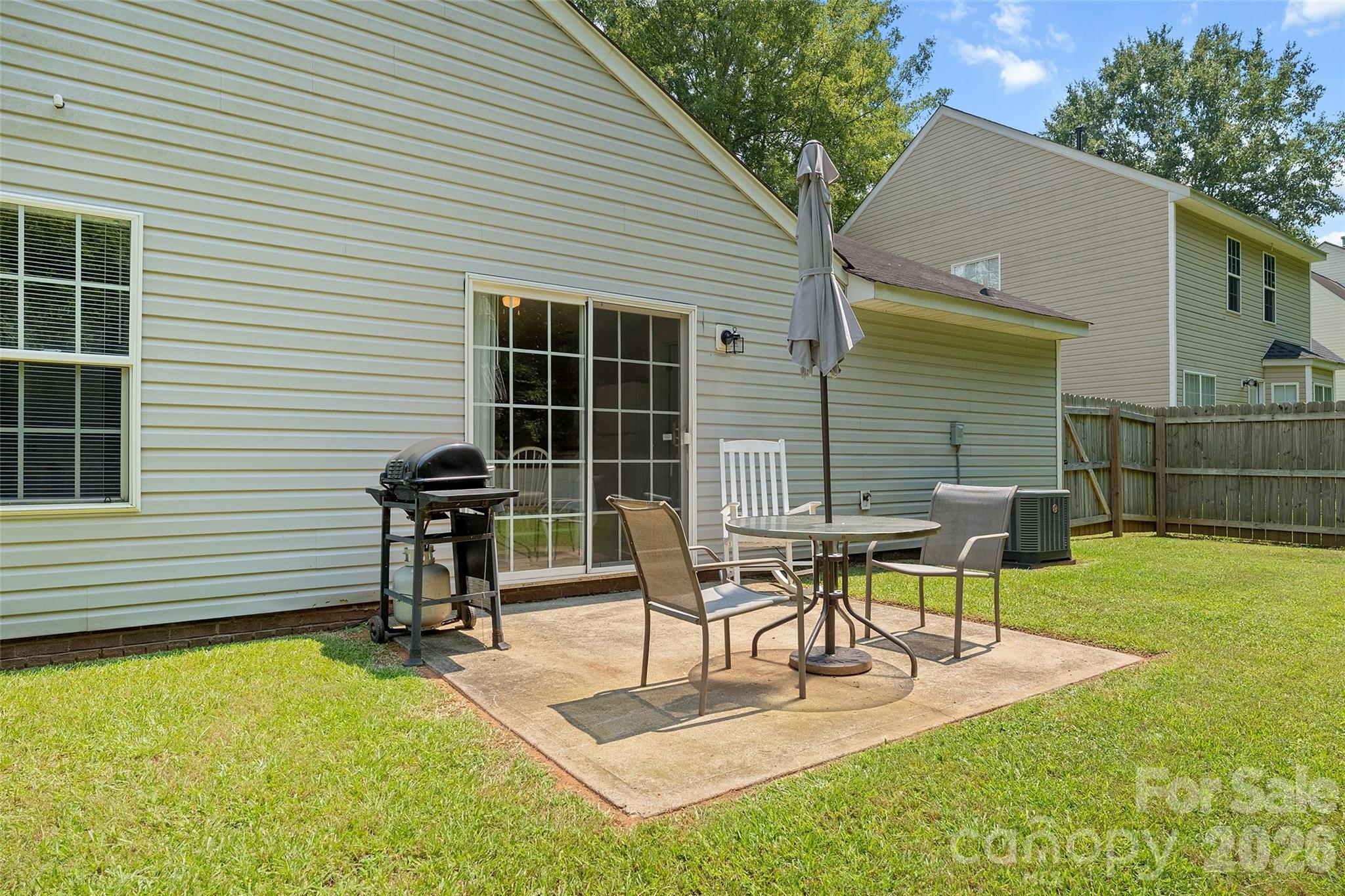 8019 Shiny Meadow Lane — Charlotte