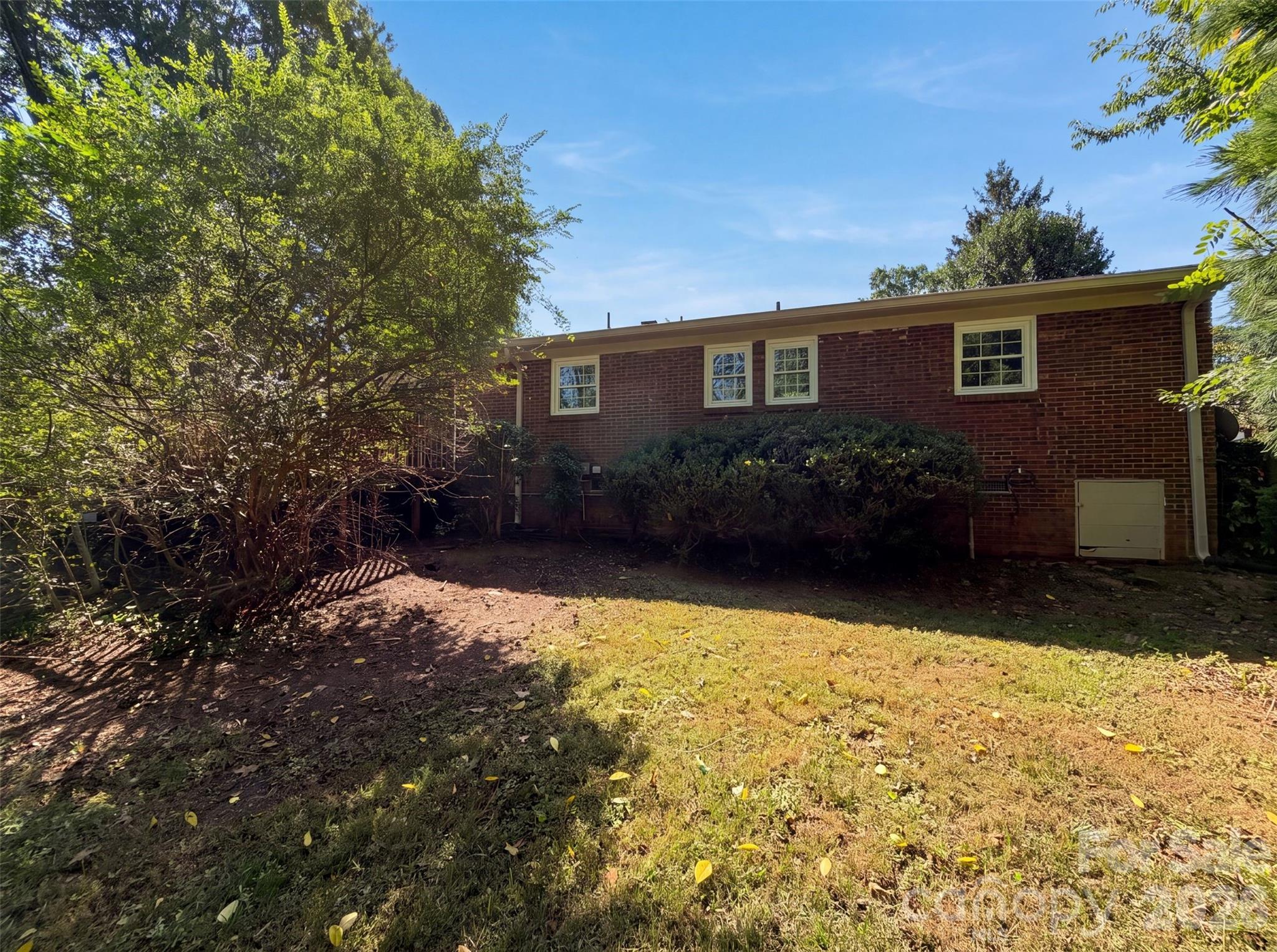 4305 Dawnwood Drive — Gastonia