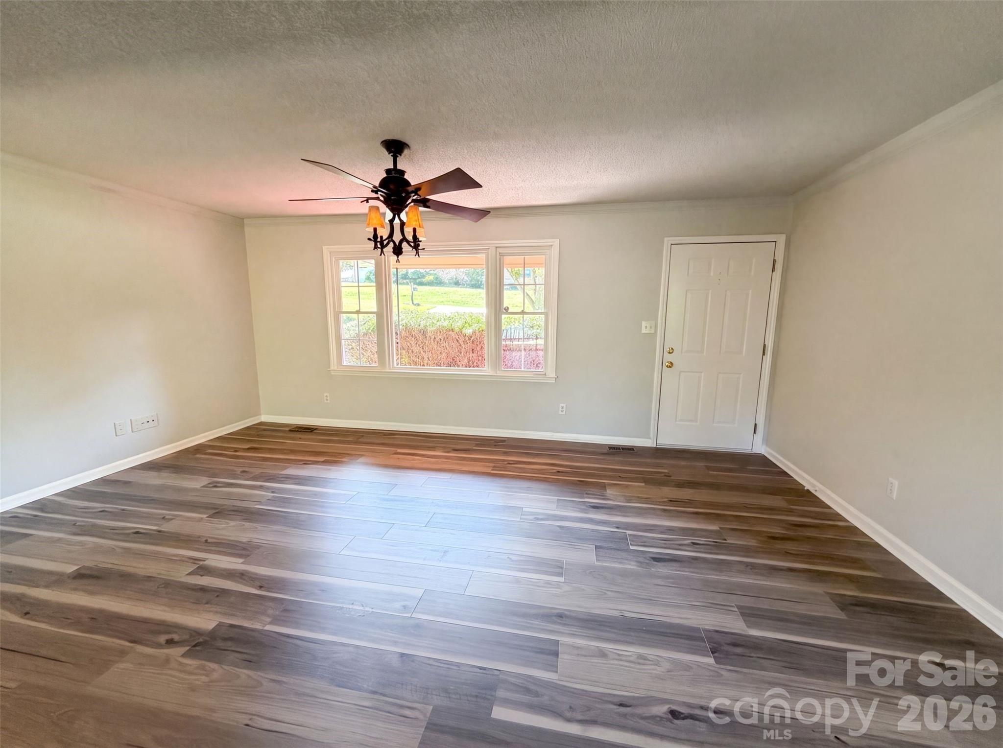 4305 Dawnwood Drive — Gastonia