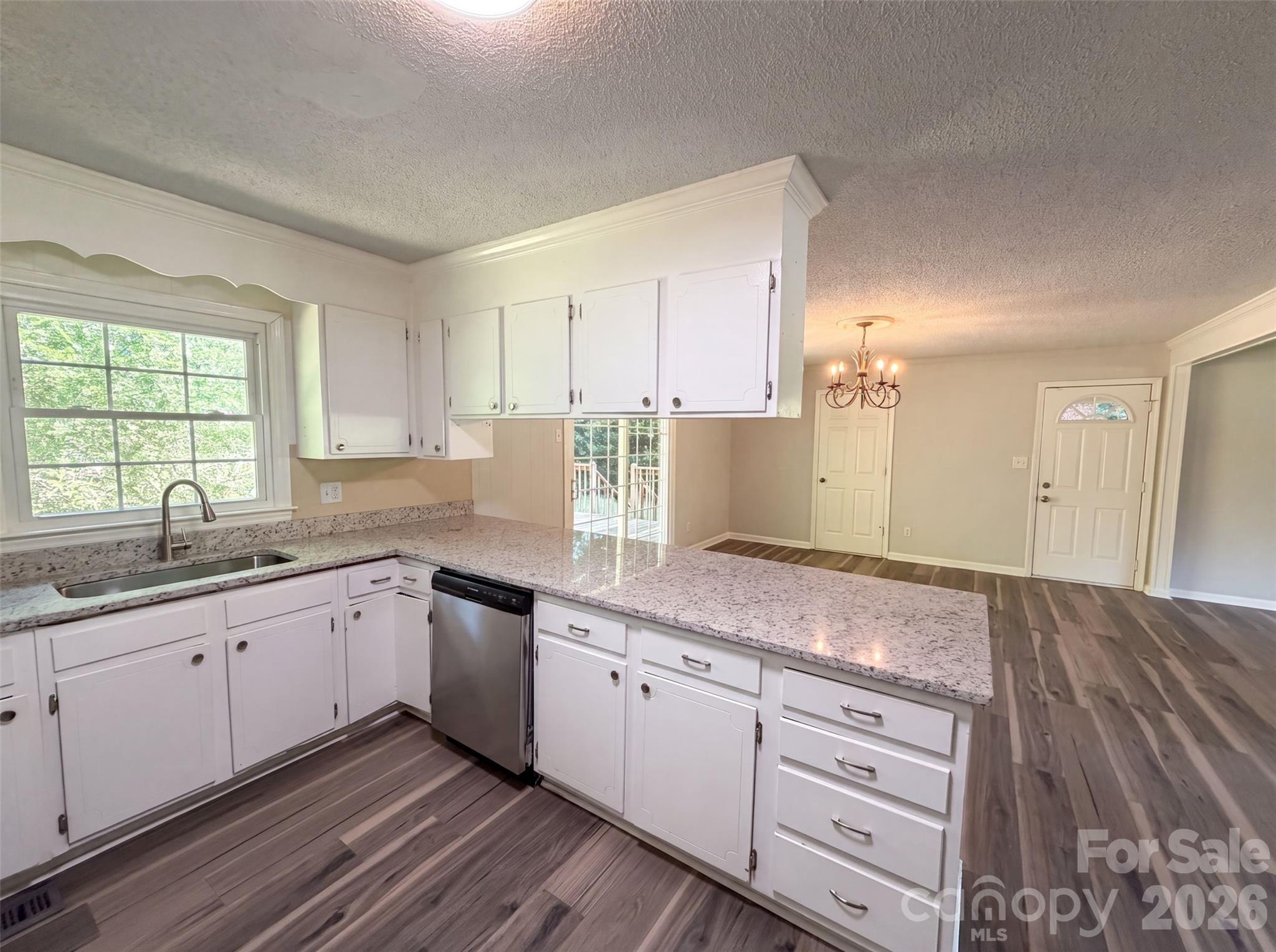 4305 Dawnwood Drive — Gastonia