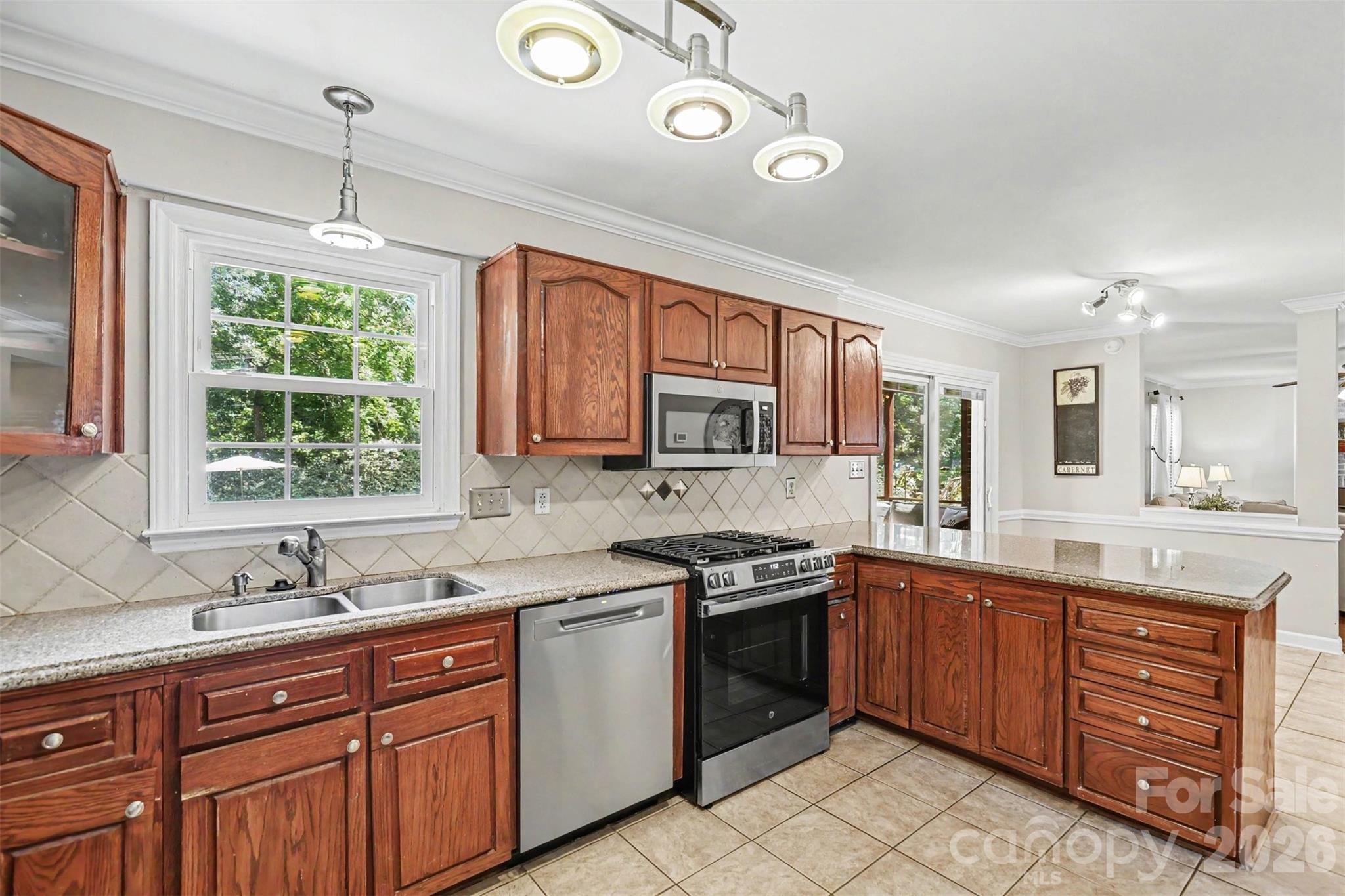 3108 Peregrine Court — Charlotte