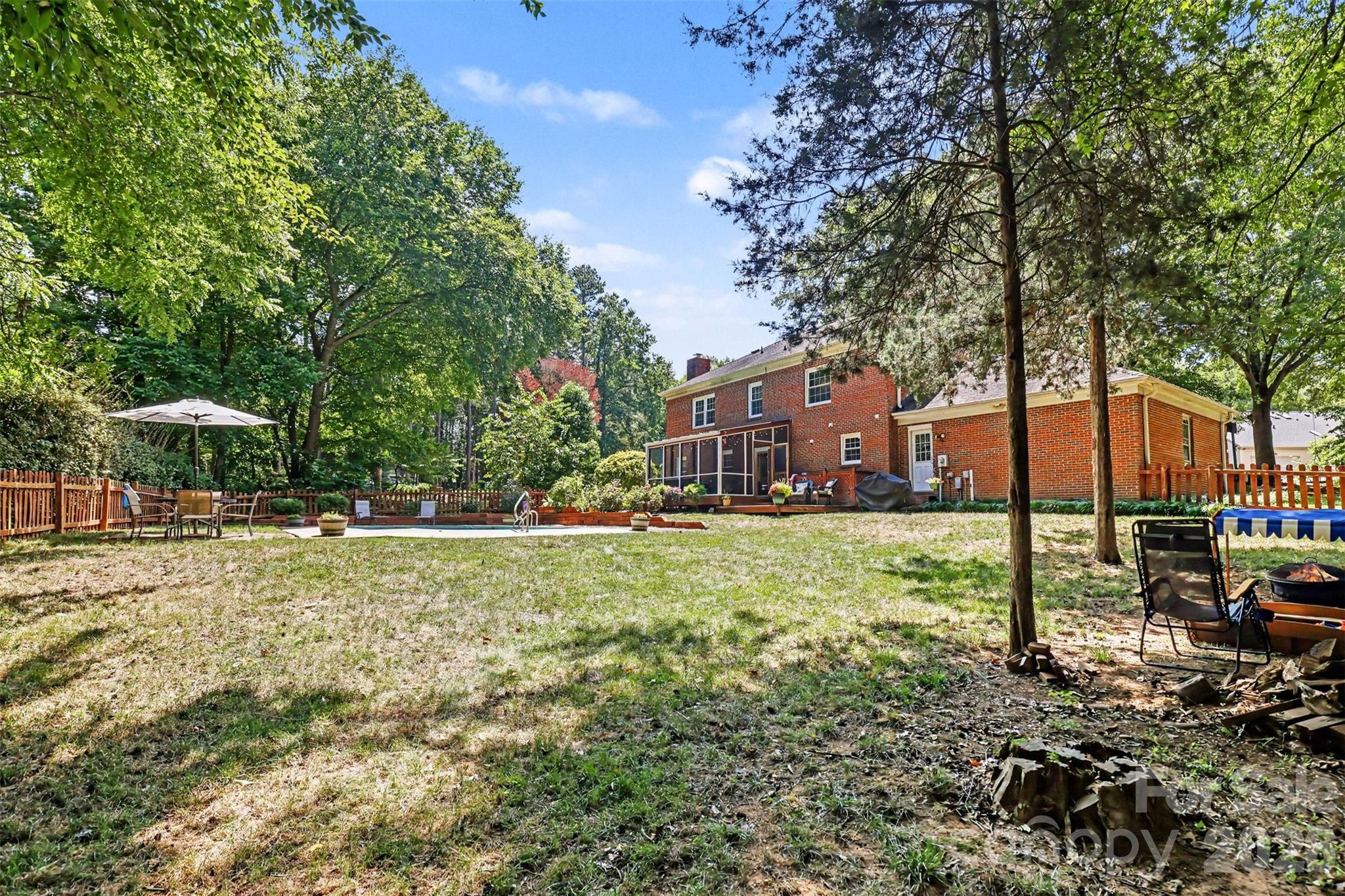3108 Peregrine Court — Charlotte