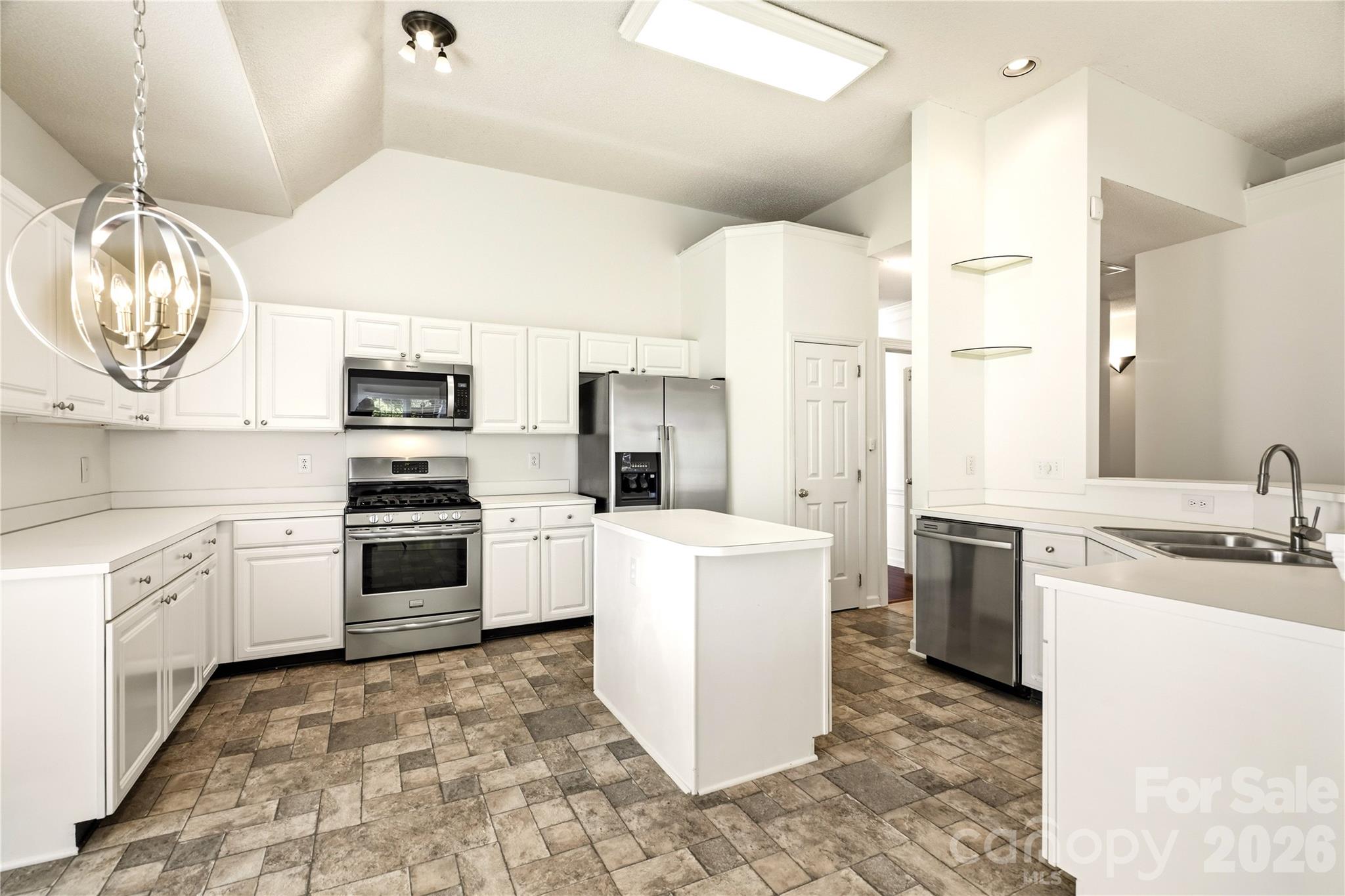 2604 Lamp Post Lane — Kannapolis
