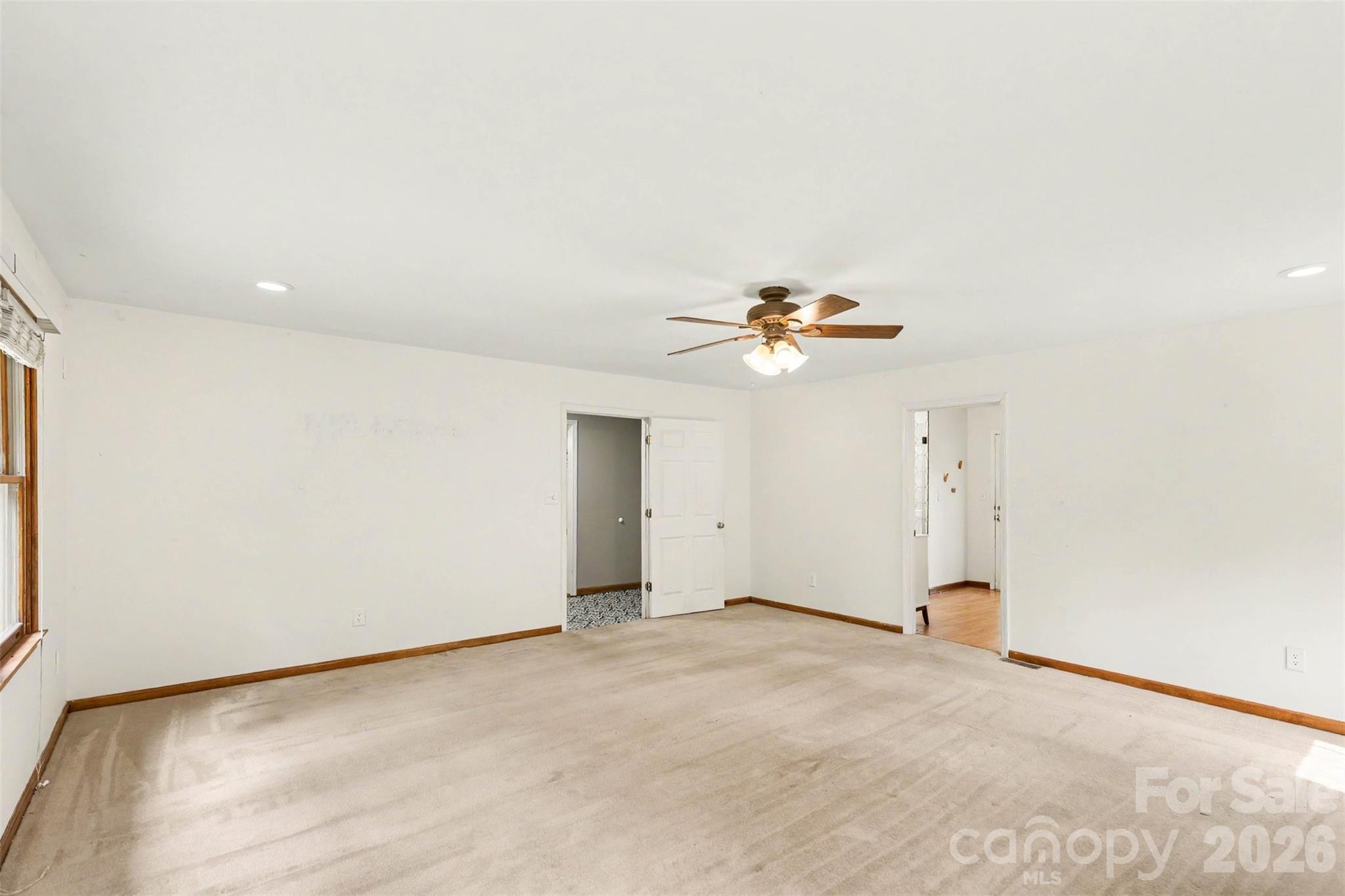 3608 Cowboy Lane — Charlotte