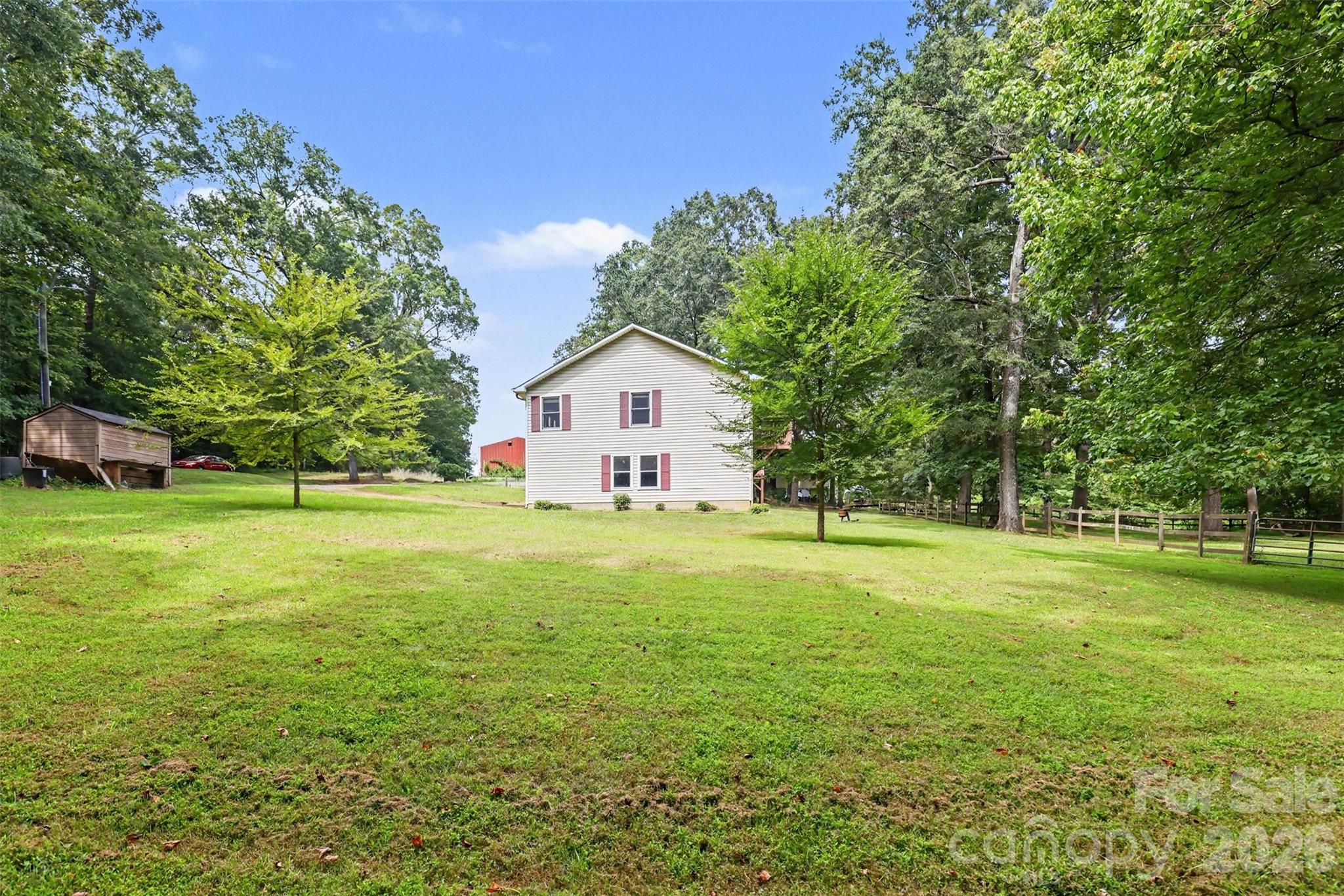 3608 Cowboy Lane — Charlotte