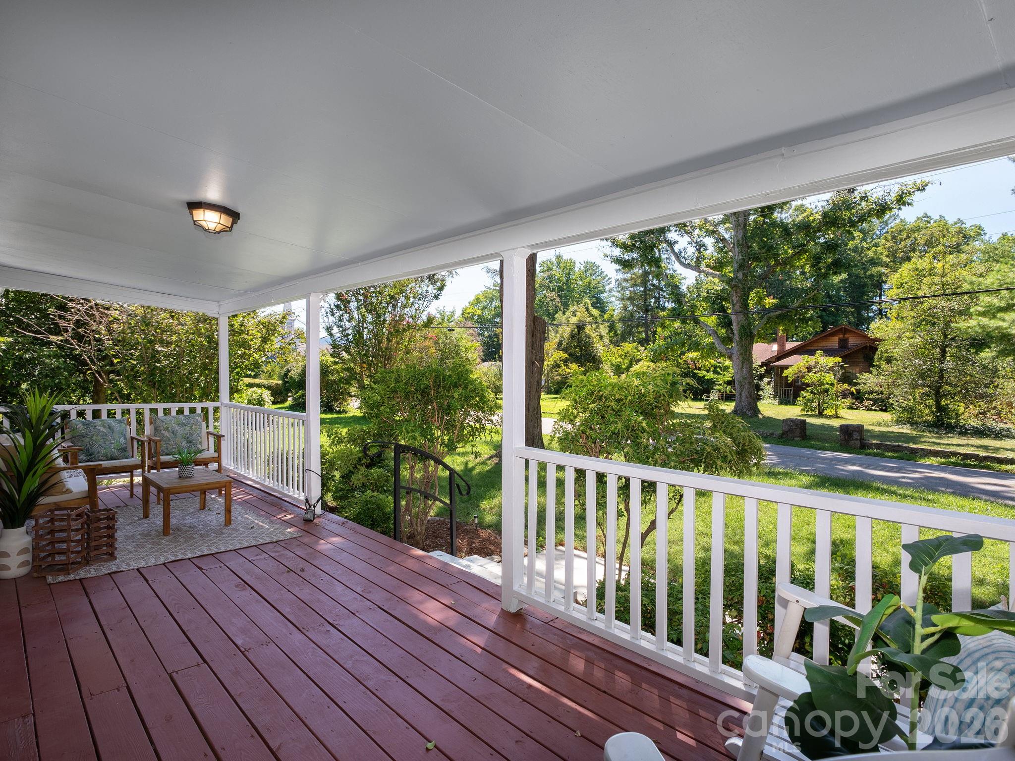 304 Old Haw Creek Road — Asheville