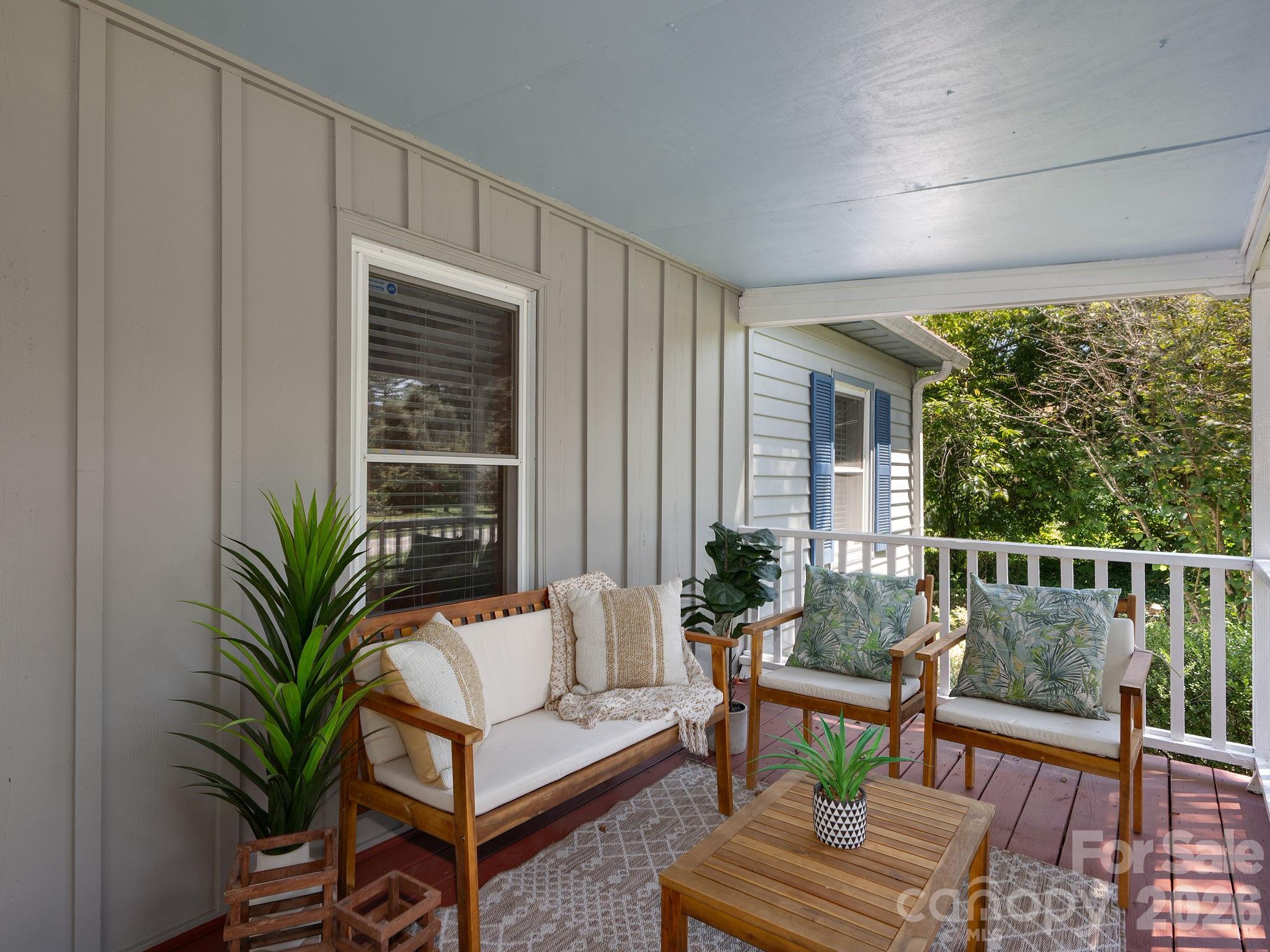 304 Old Haw Creek Road — Asheville