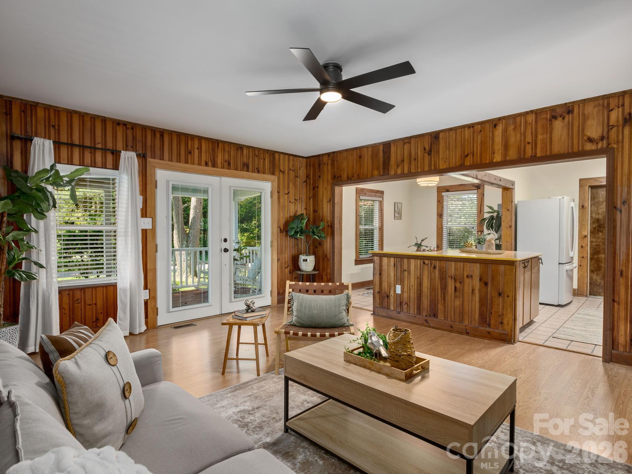 304 Old Haw Creek Road — Asheville