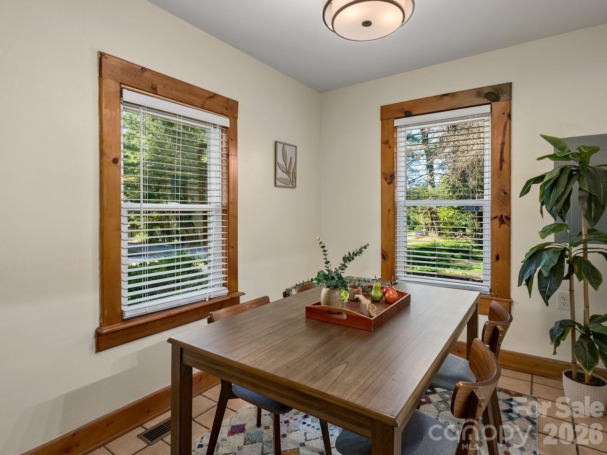 304 Old Haw Creek Road — Asheville