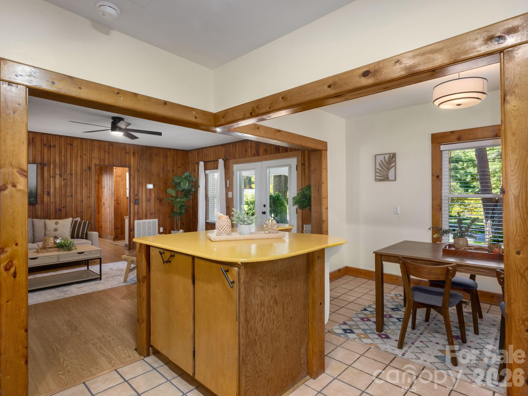 304 Old Haw Creek Road — Asheville