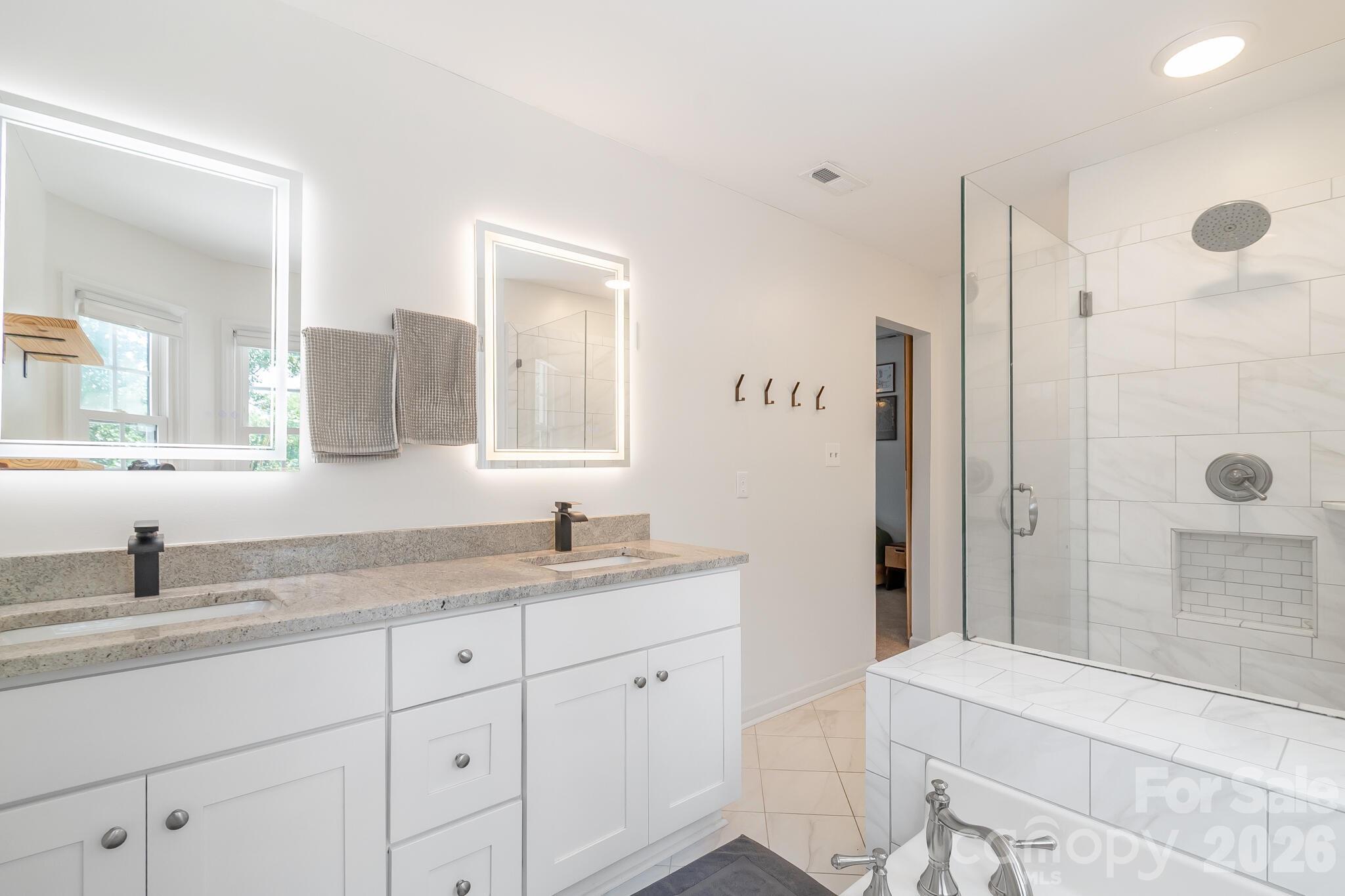 12328 Sandringham Place — Charlotte