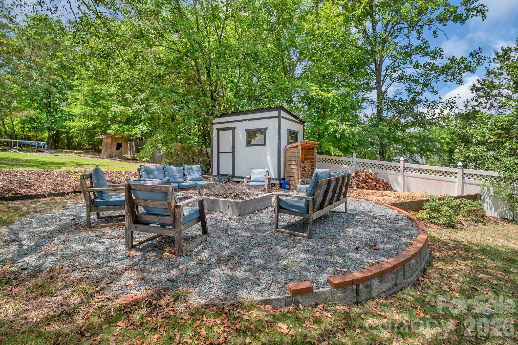 12328 Sandringham Place — Charlotte