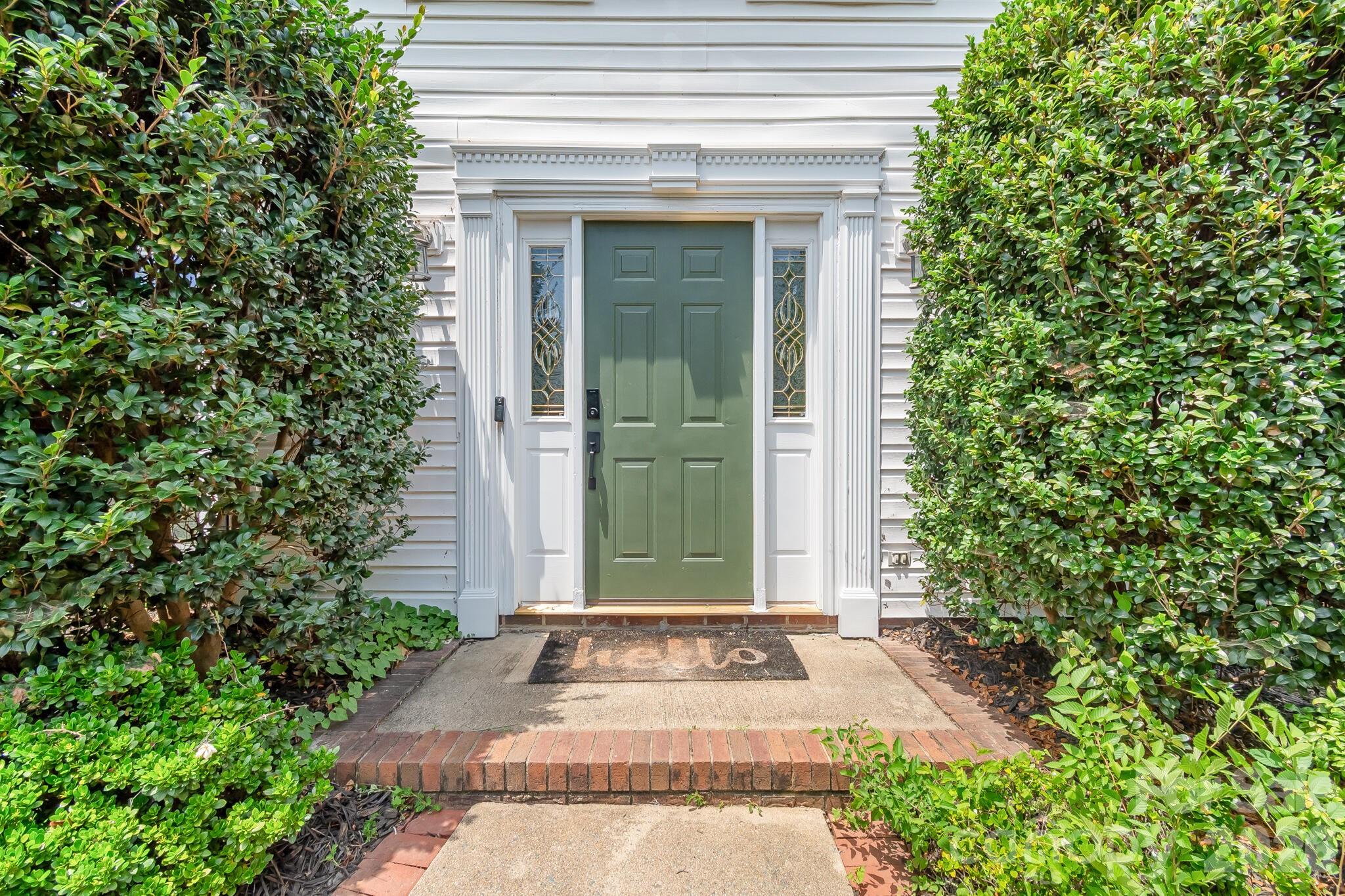 12328 Sandringham Place — Charlotte