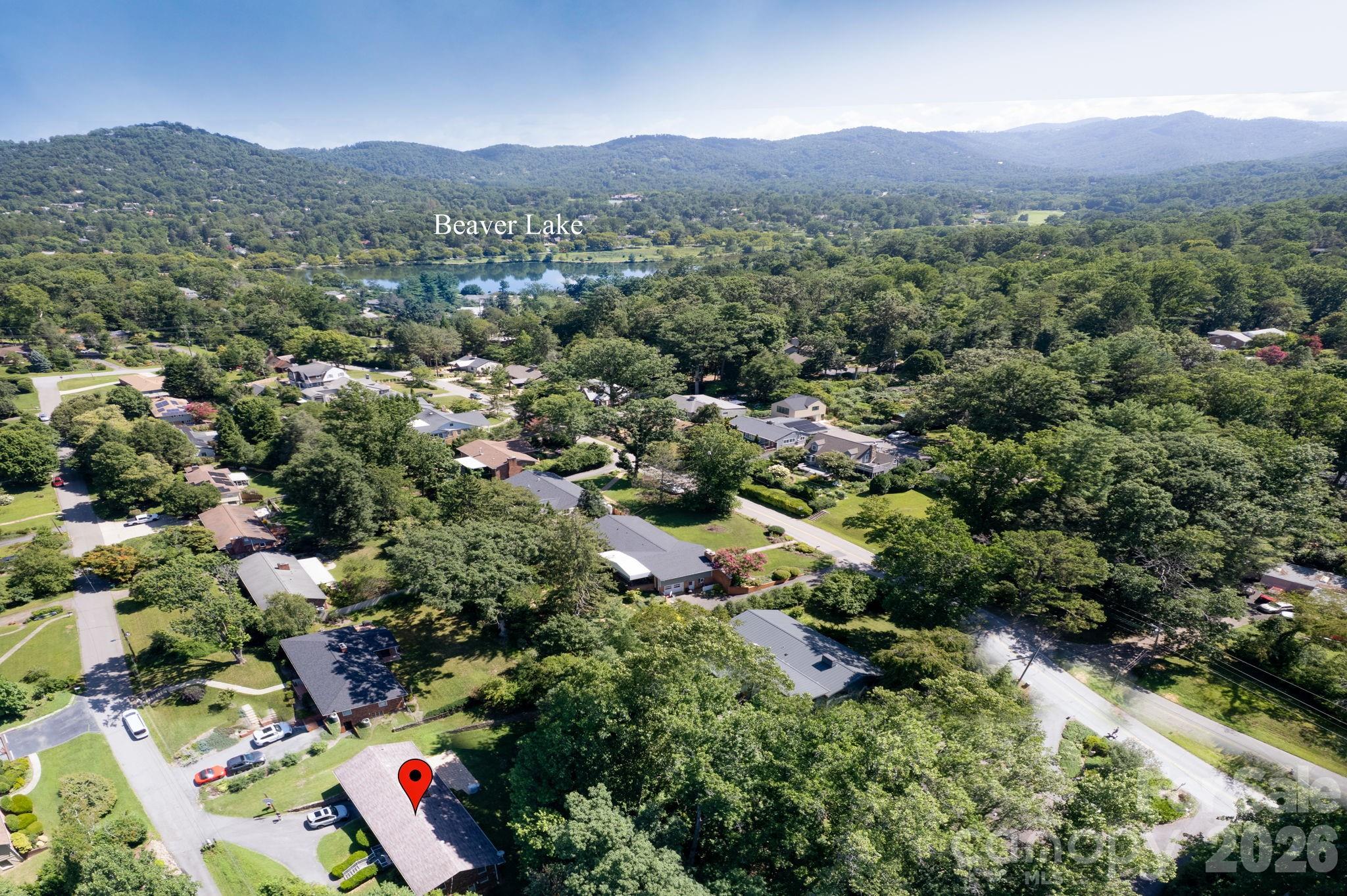 28 Glenview Road — Asheville