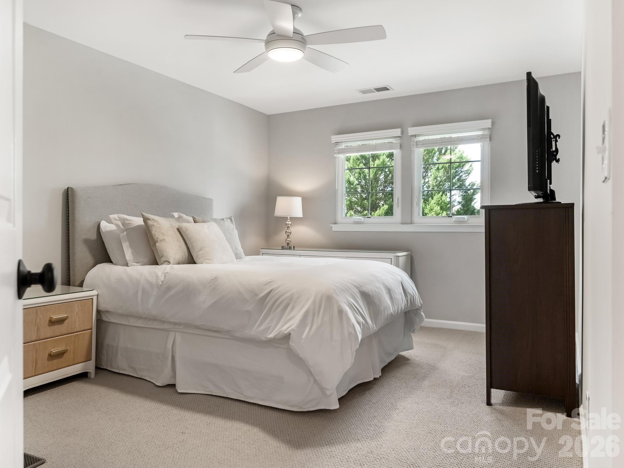 14558 Greenpoint Lane — Huntersville