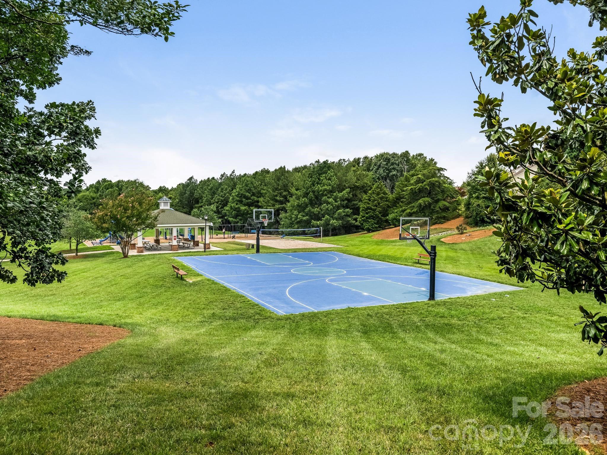 14558 Greenpoint Lane — Huntersville