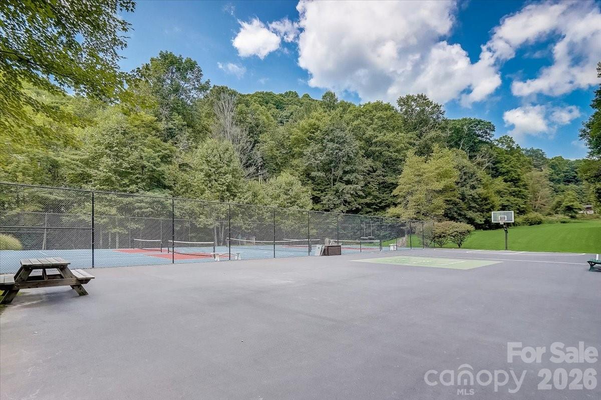 156 Cottage Lane #13 — Mars Hill