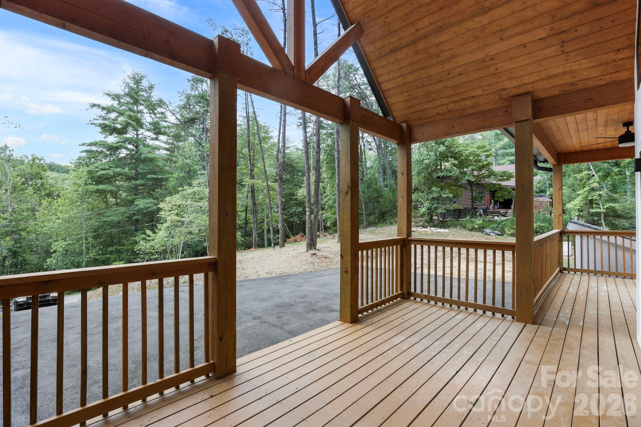 338 Hawks Terrace — Lake Lure