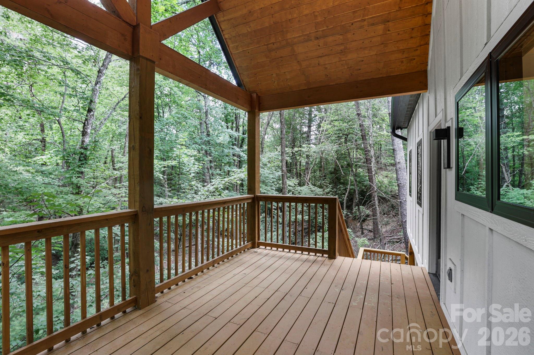 338 Hawks Terrace — Lake Lure