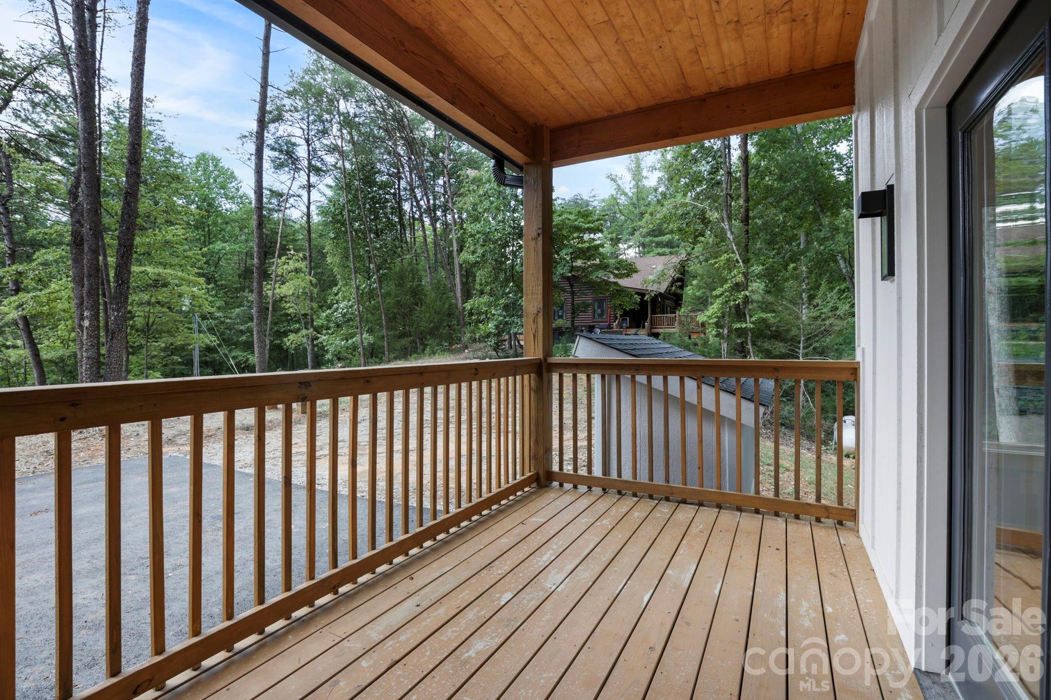 338 Hawks Terrace — Lake Lure