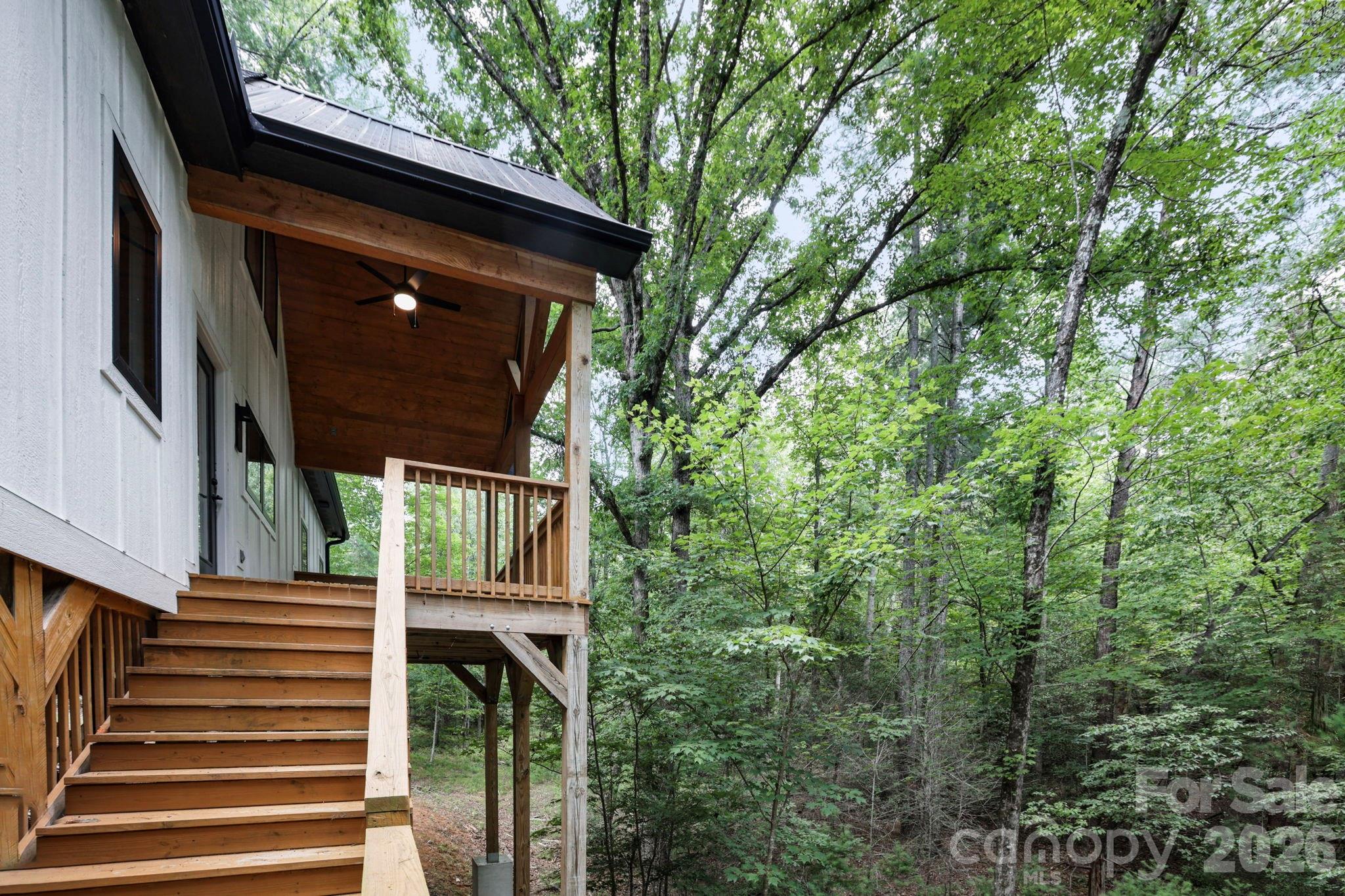 338 Hawks Terrace — Lake Lure