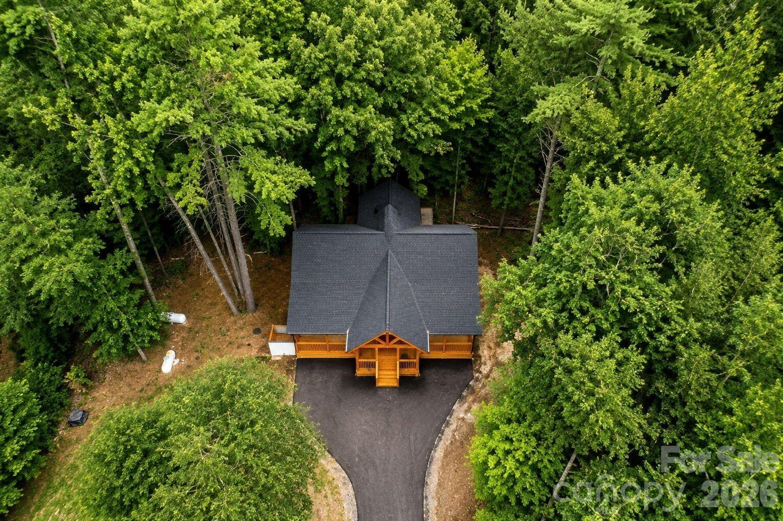 338 Hawks Terrace — Lake Lure