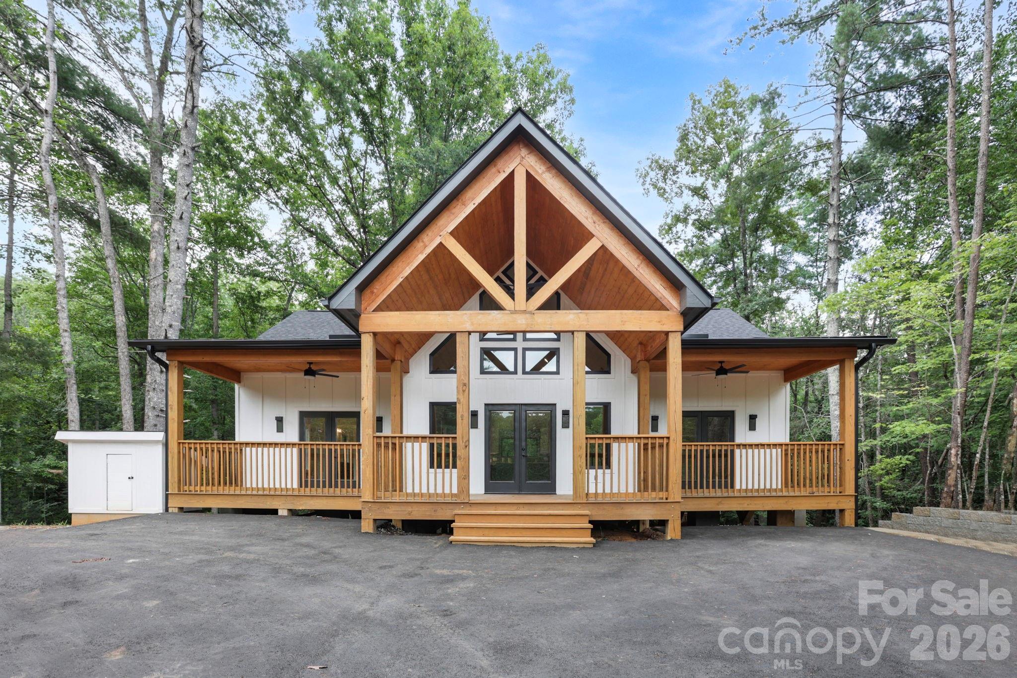 338 Hawks Terrace — Lake Lure