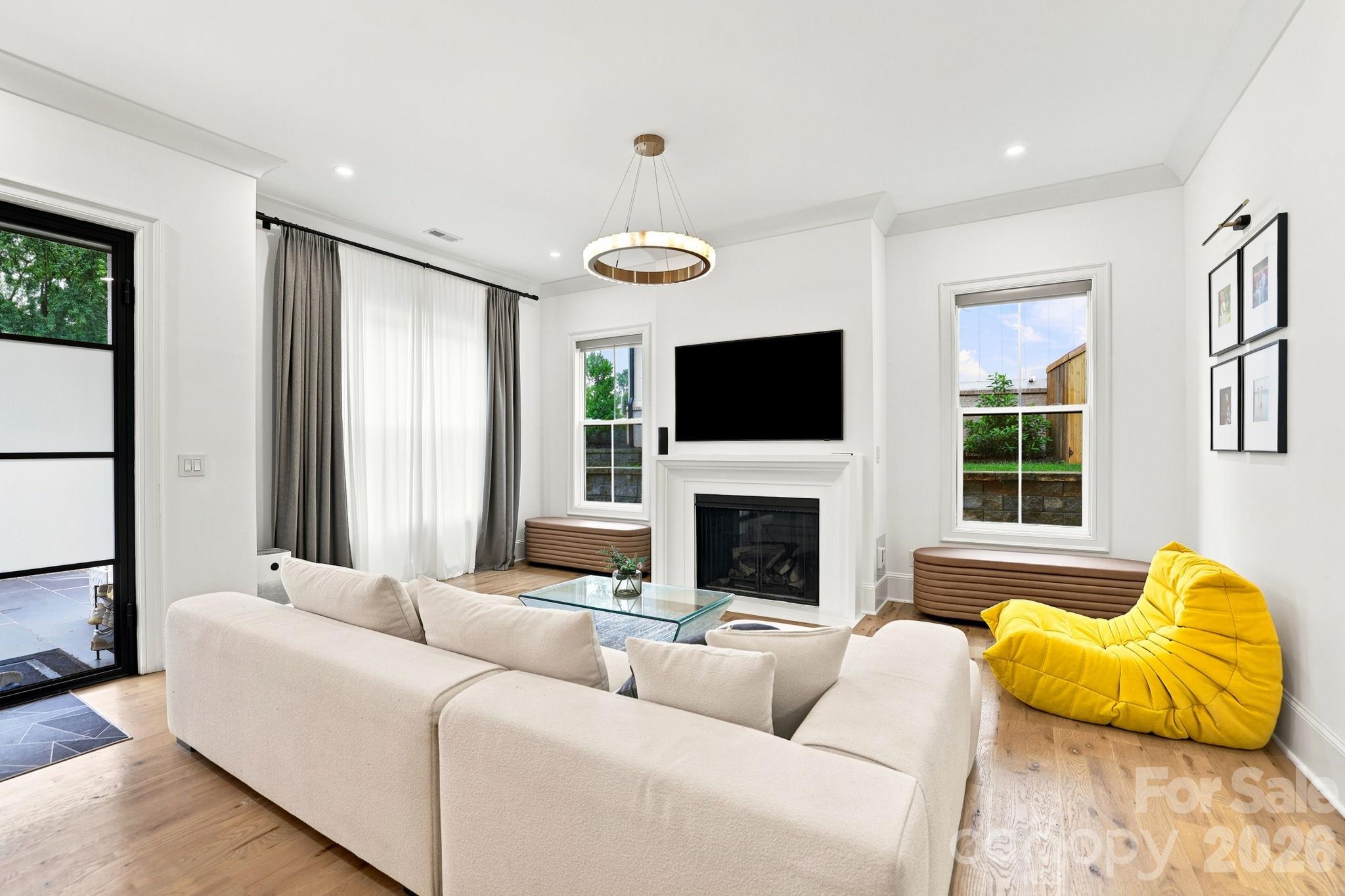 1329 Bywood Lane — Charlotte