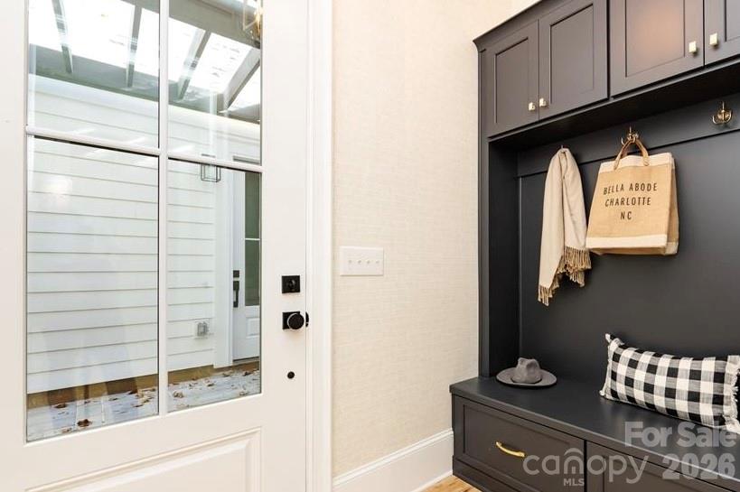 1329 Bywood Lane — Charlotte