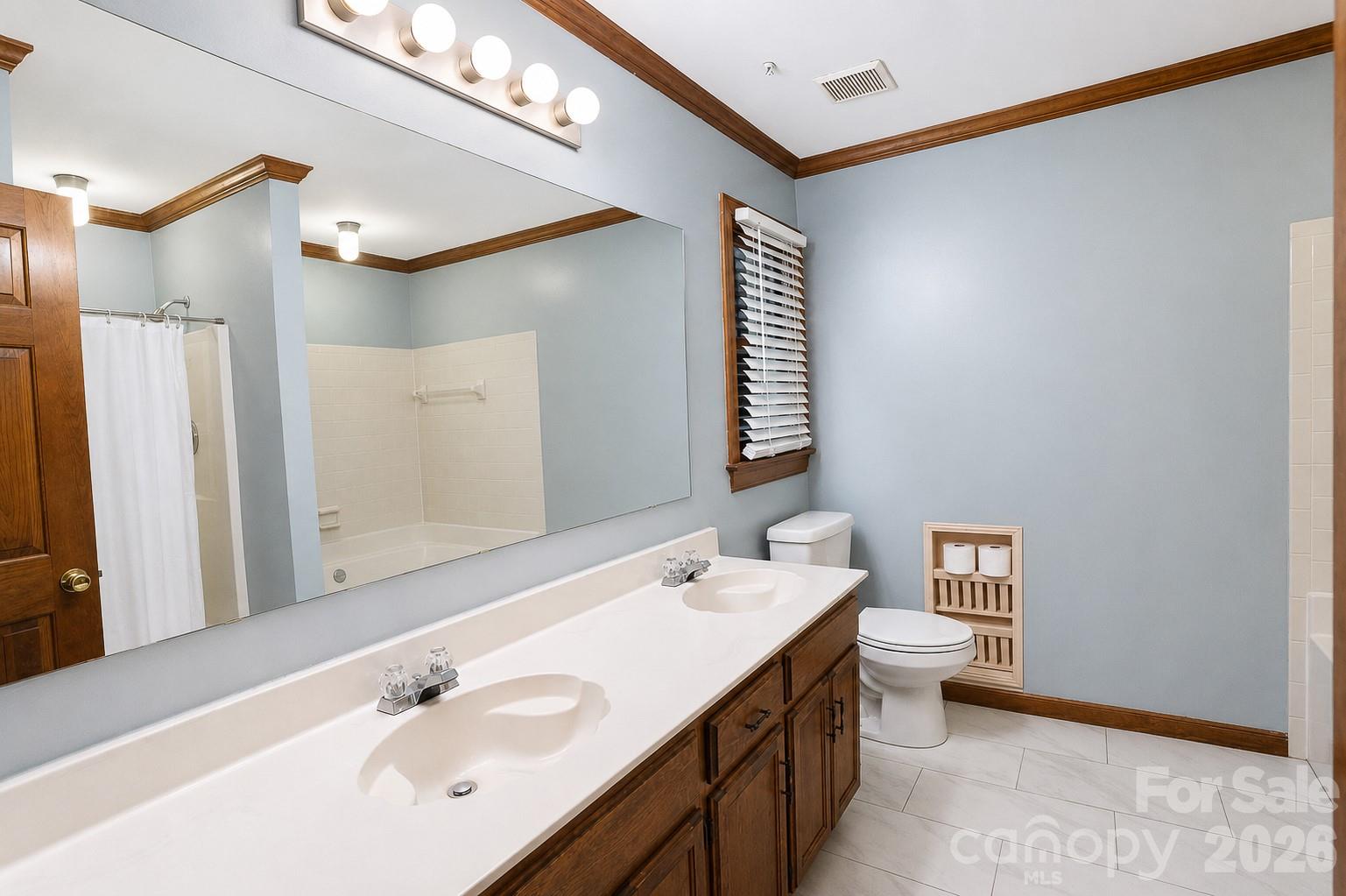 11513 Waterflower Lane — Charlotte