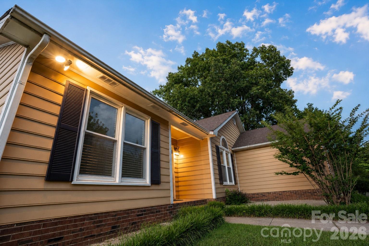 11513 Waterflower Lane — Charlotte