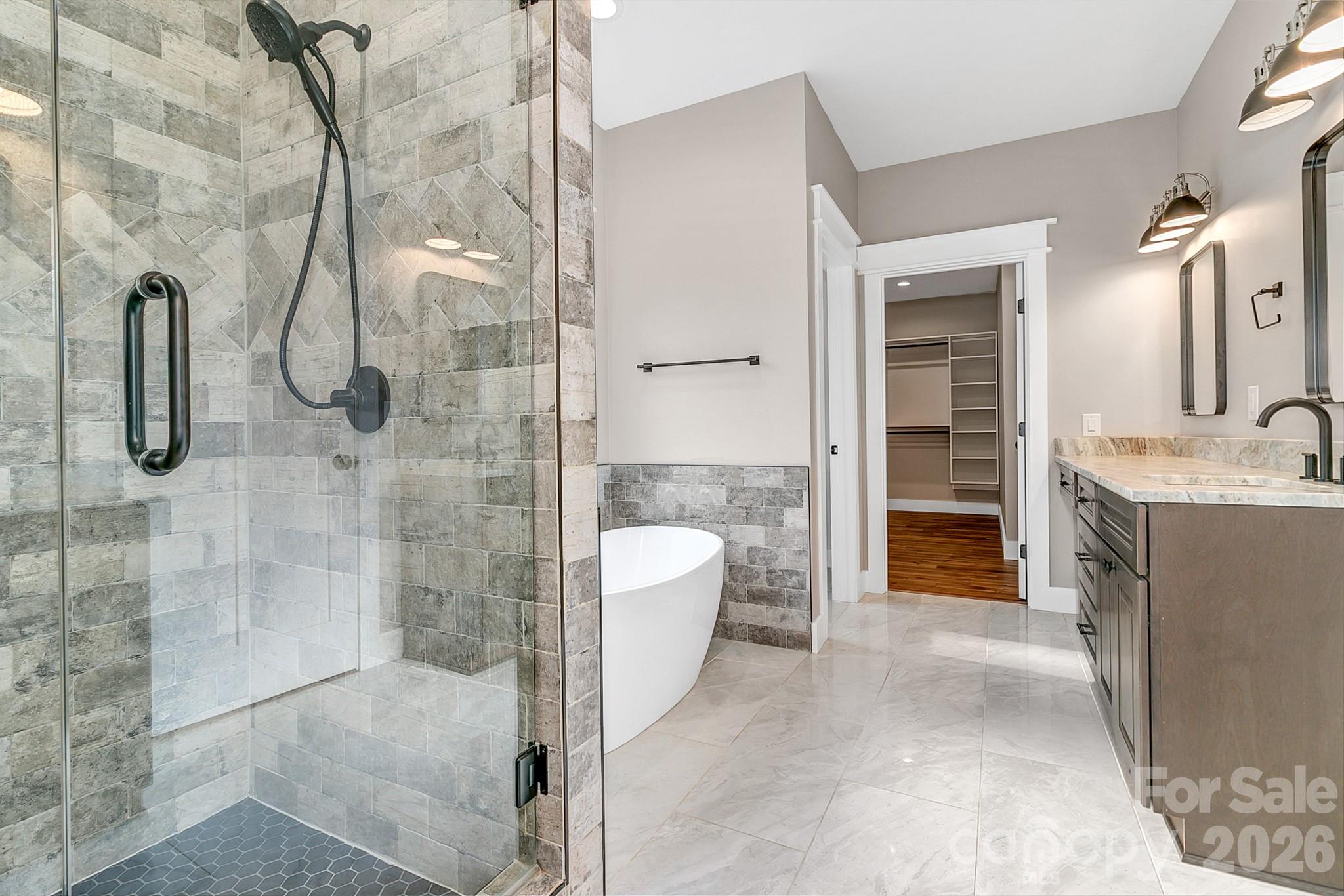 143 Sunny Morning Court — Hendersonville
