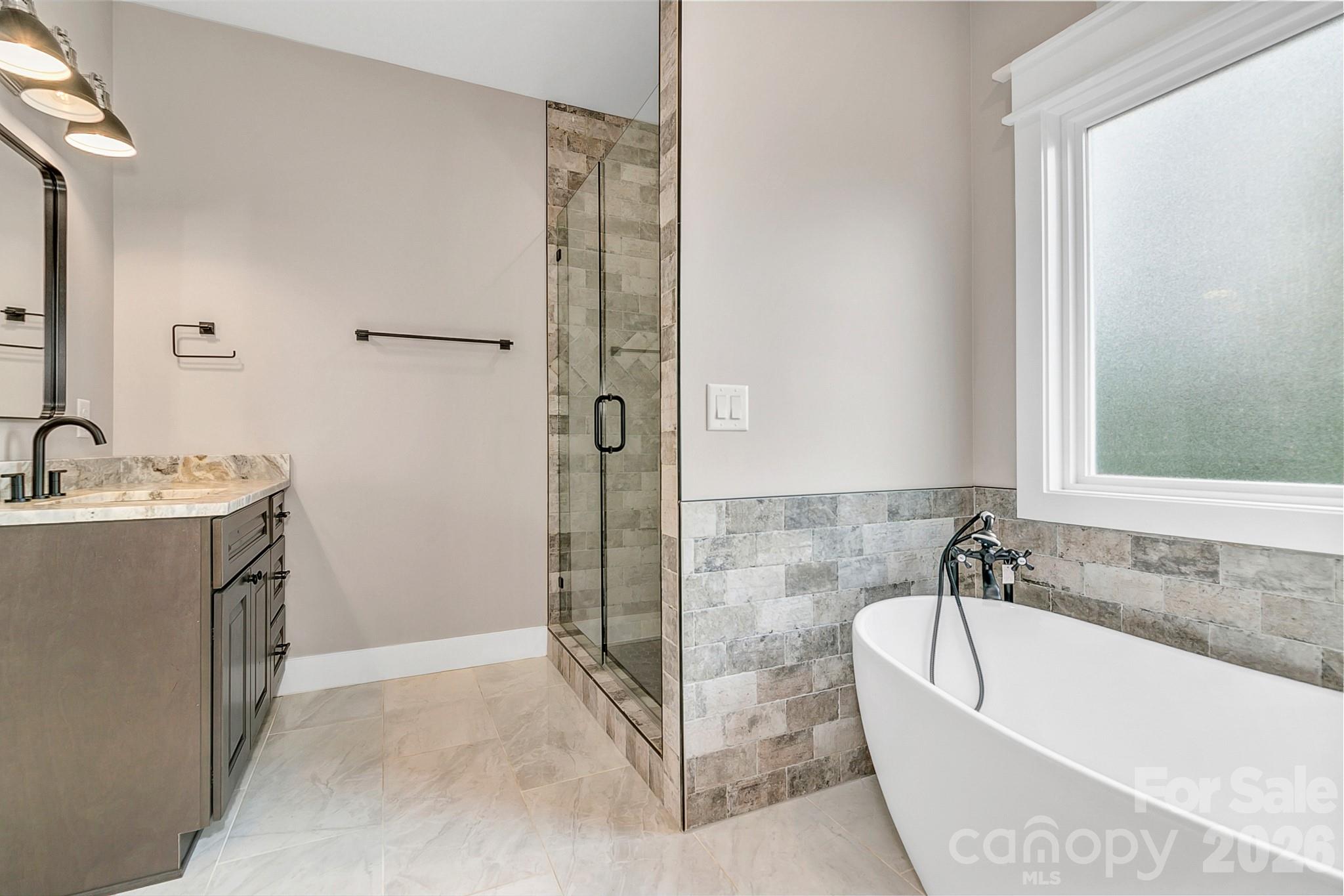 143 Sunny Morning Court — Hendersonville