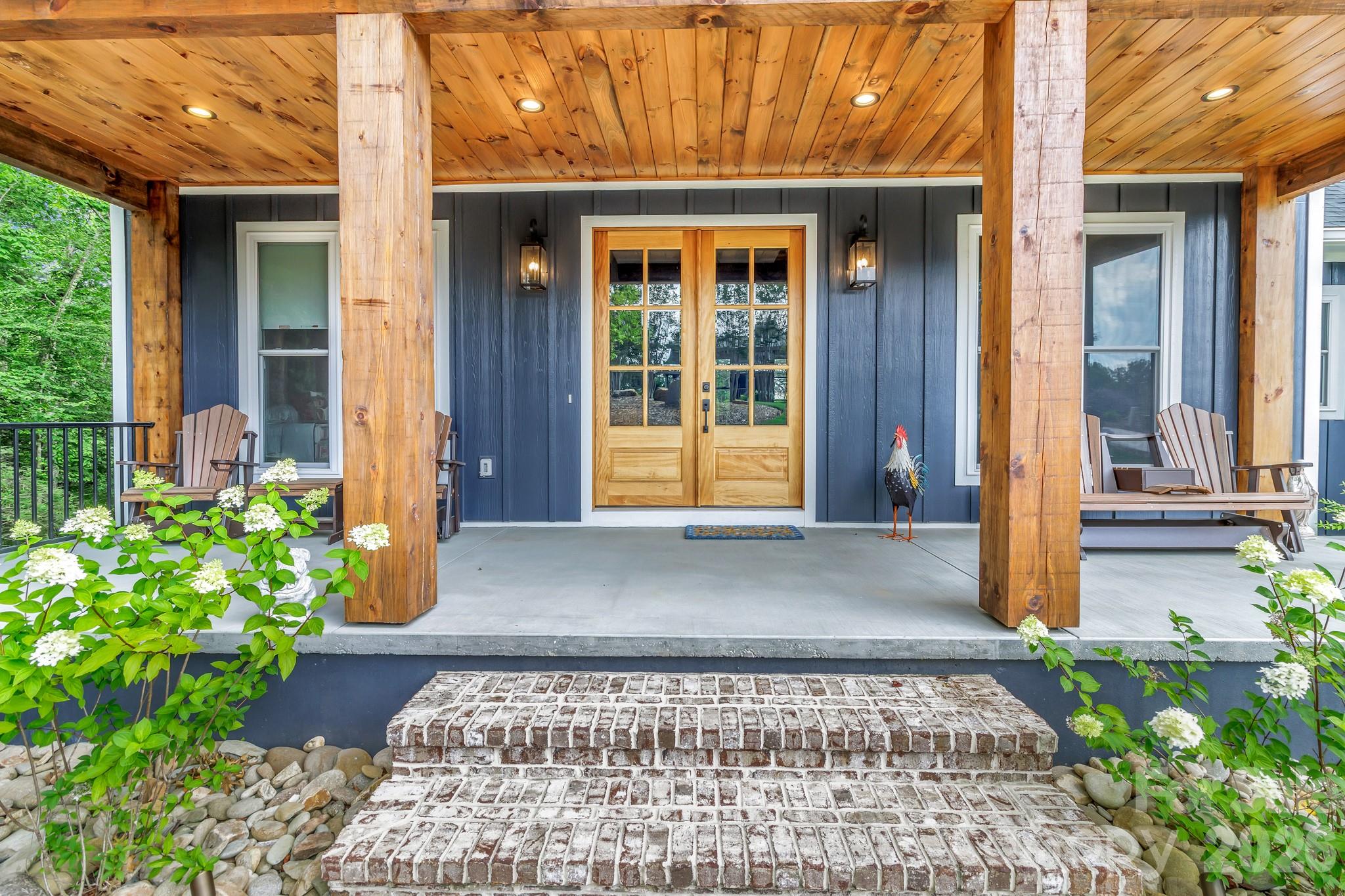 143 Sunny Morning Court — Hendersonville