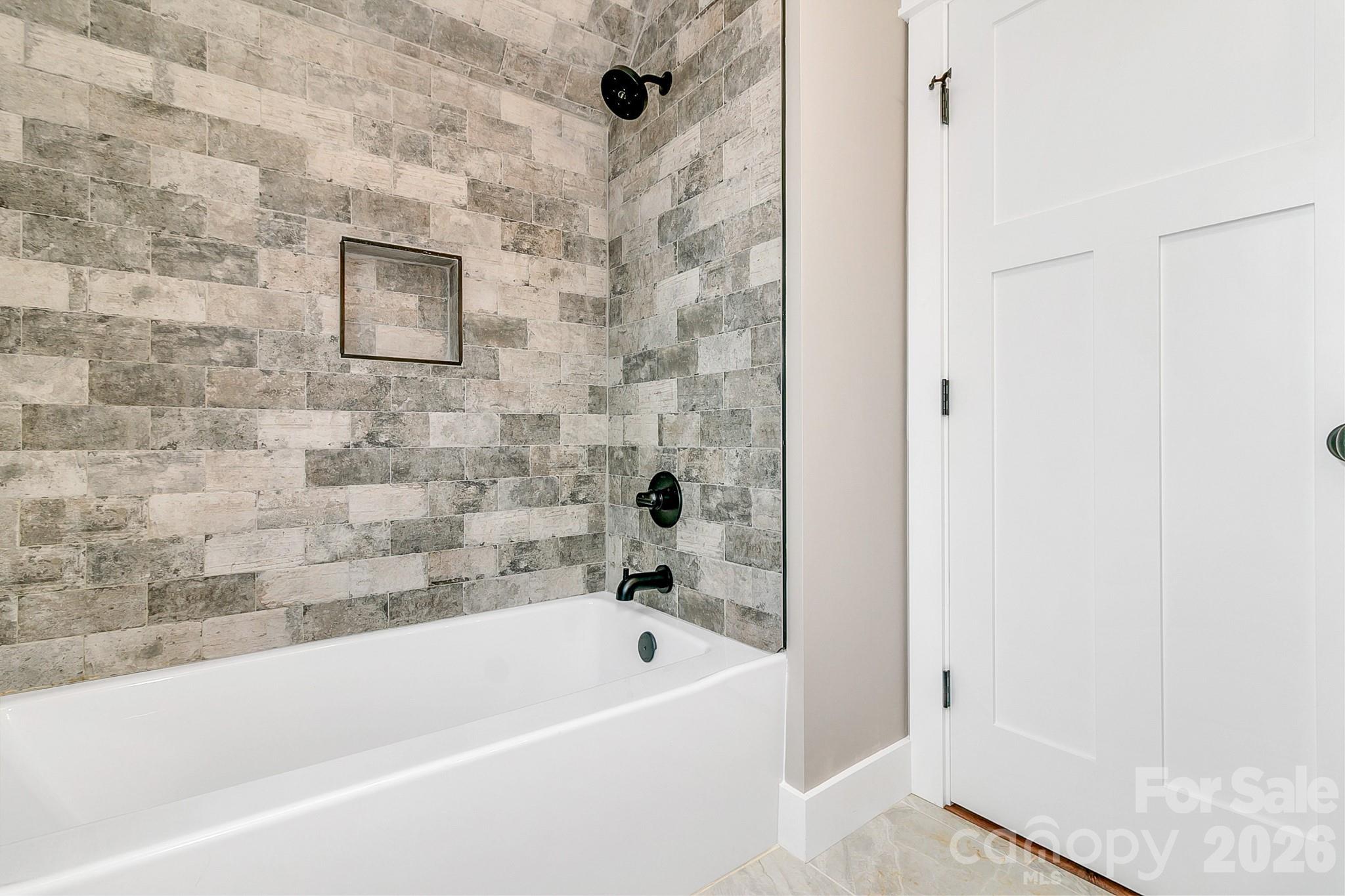 143 Sunny Morning Court — Hendersonville