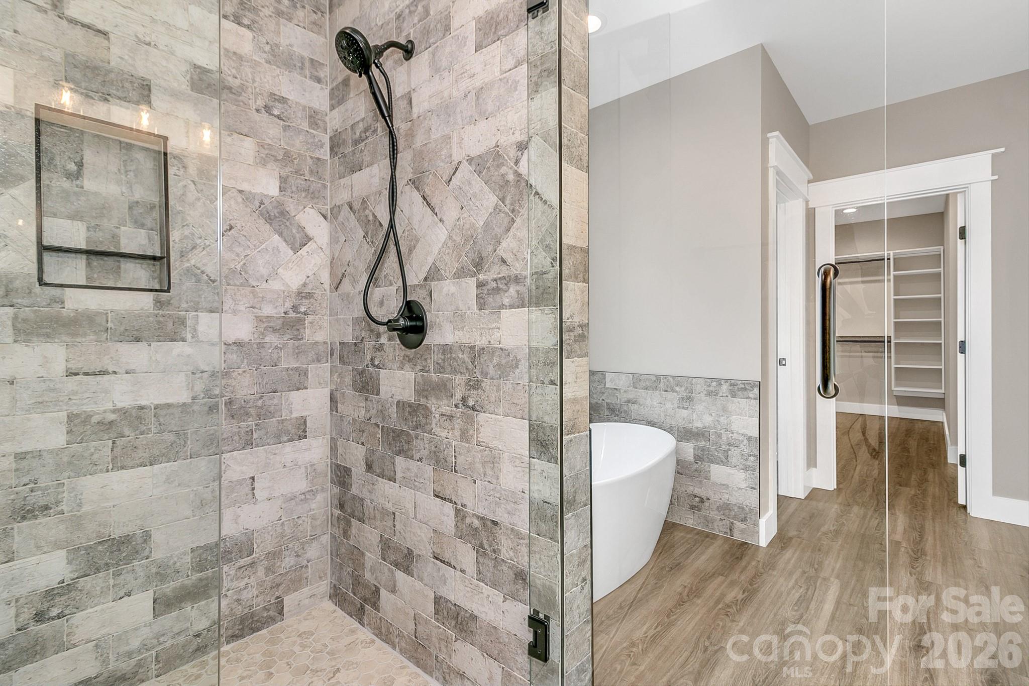 143 Sunny Morning Court — Hendersonville