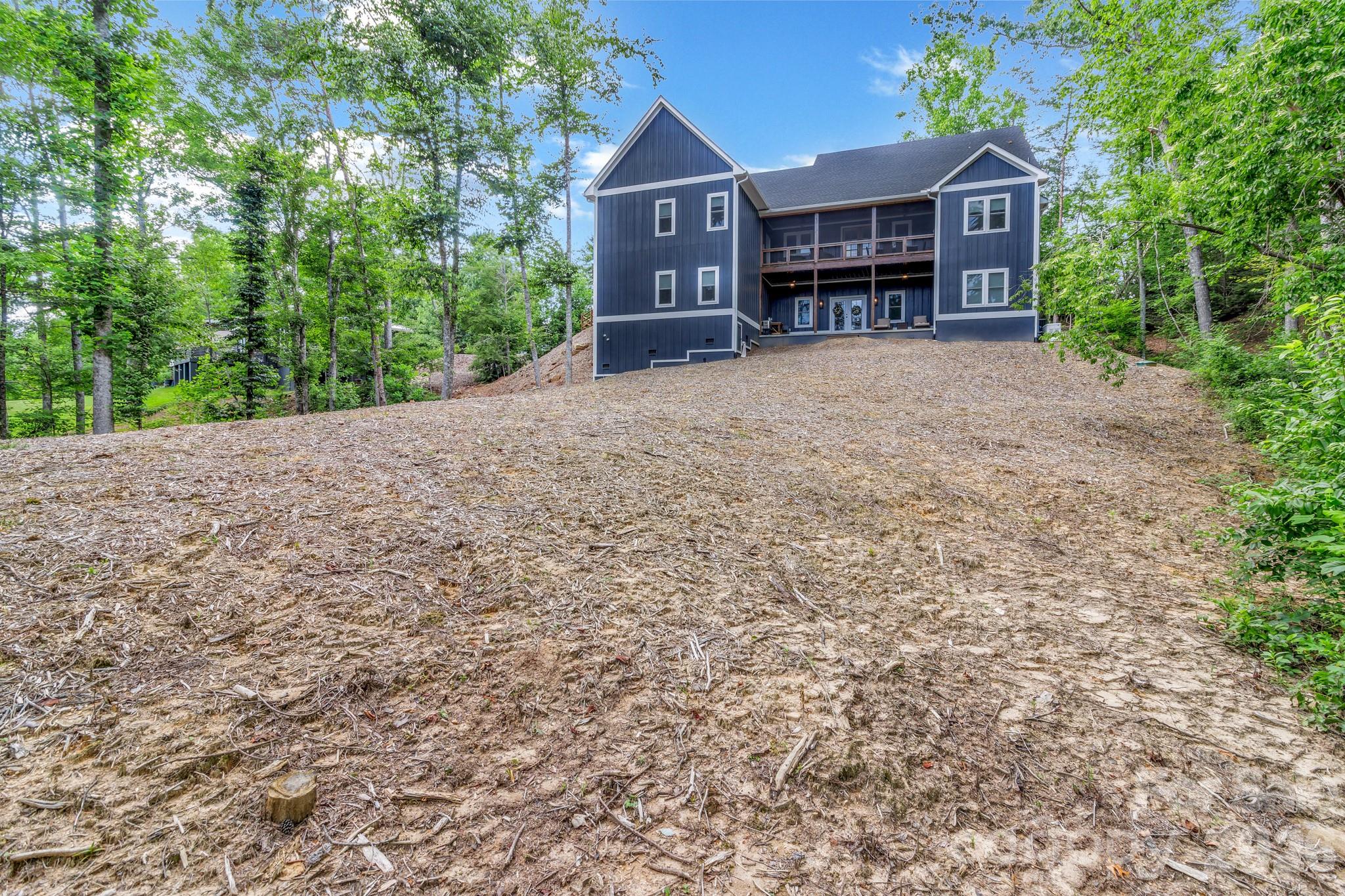 143 Sunny Morning Court — Hendersonville