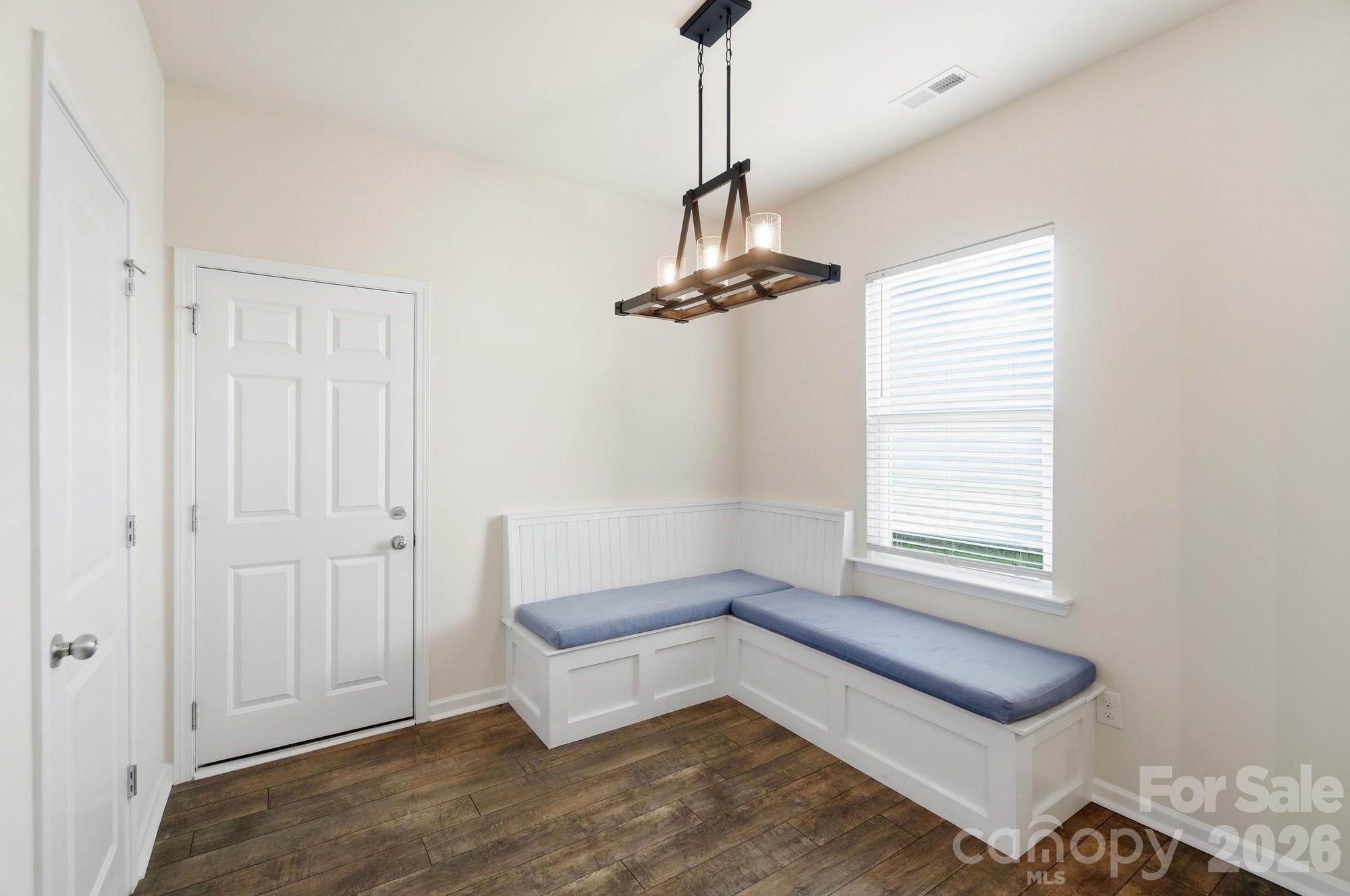 7019 Thornrose Drive — Charlotte