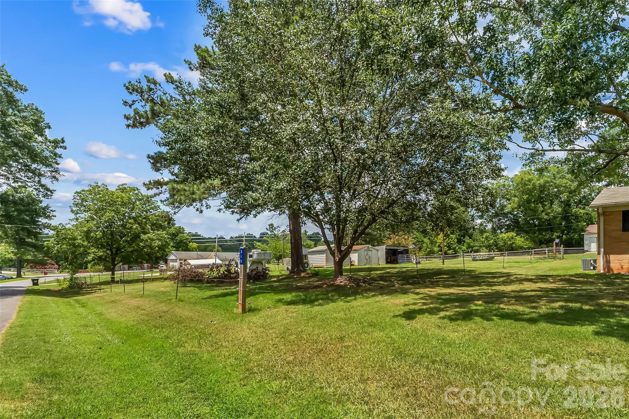 315 Windwood Drive — Bessemer City