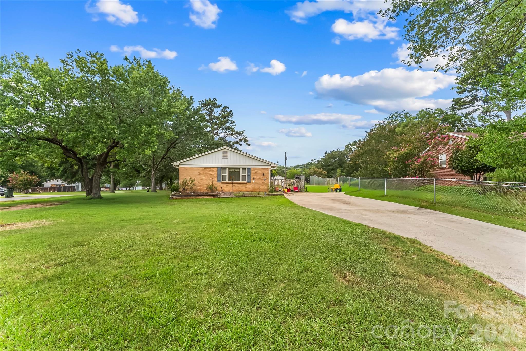 315 Windwood Drive — Bessemer City
