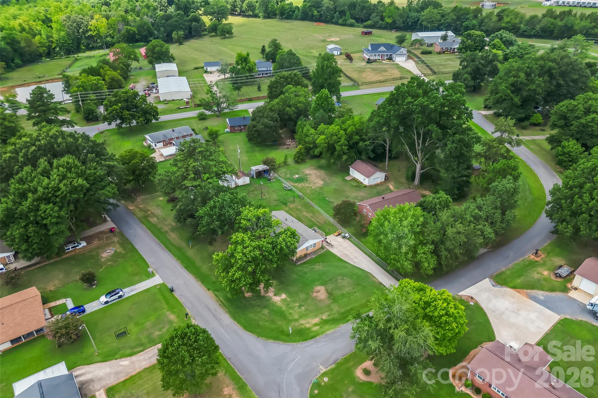 315 Windwood Drive — Bessemer City