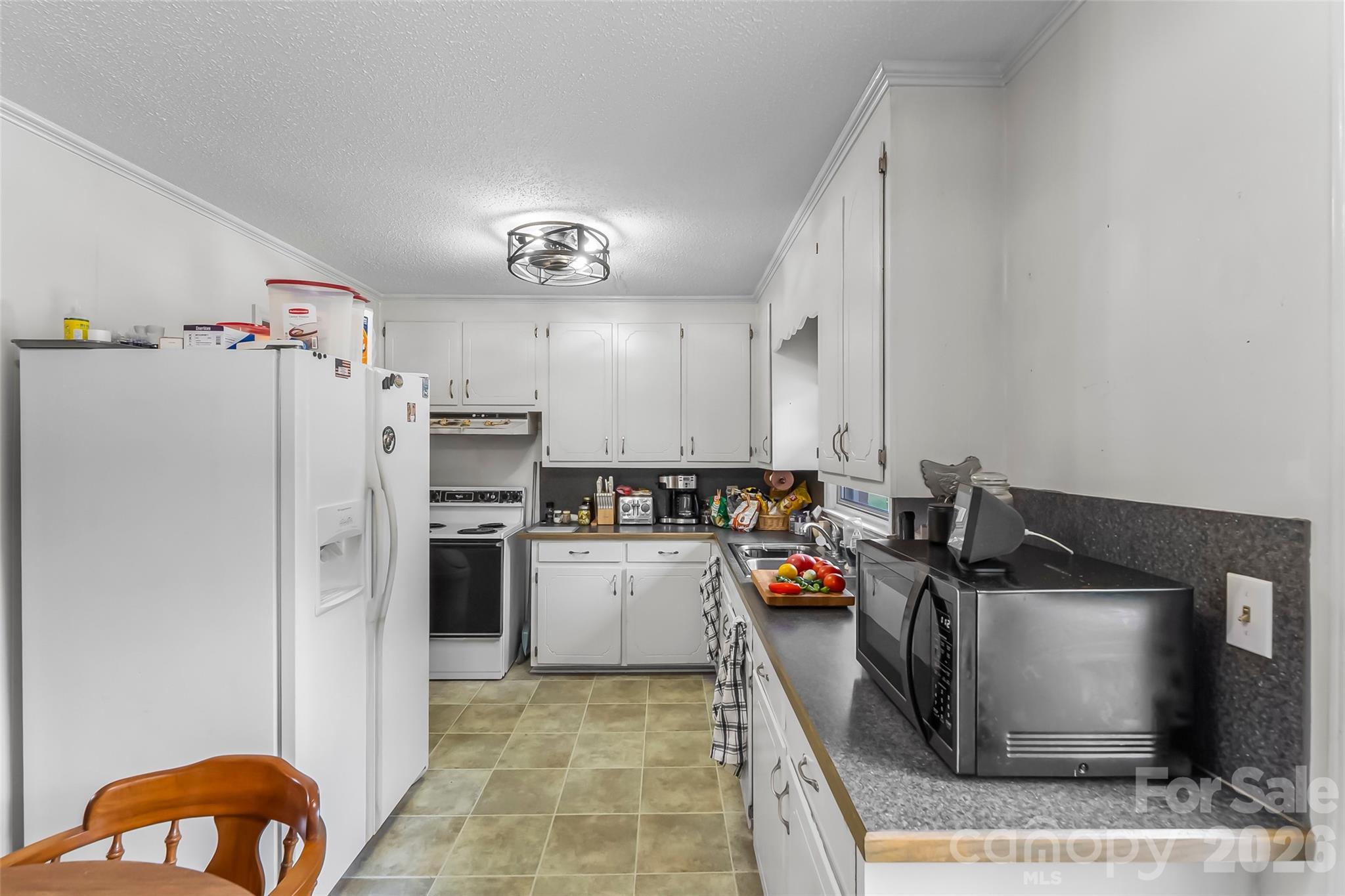 315 Windwood Drive — Bessemer City
