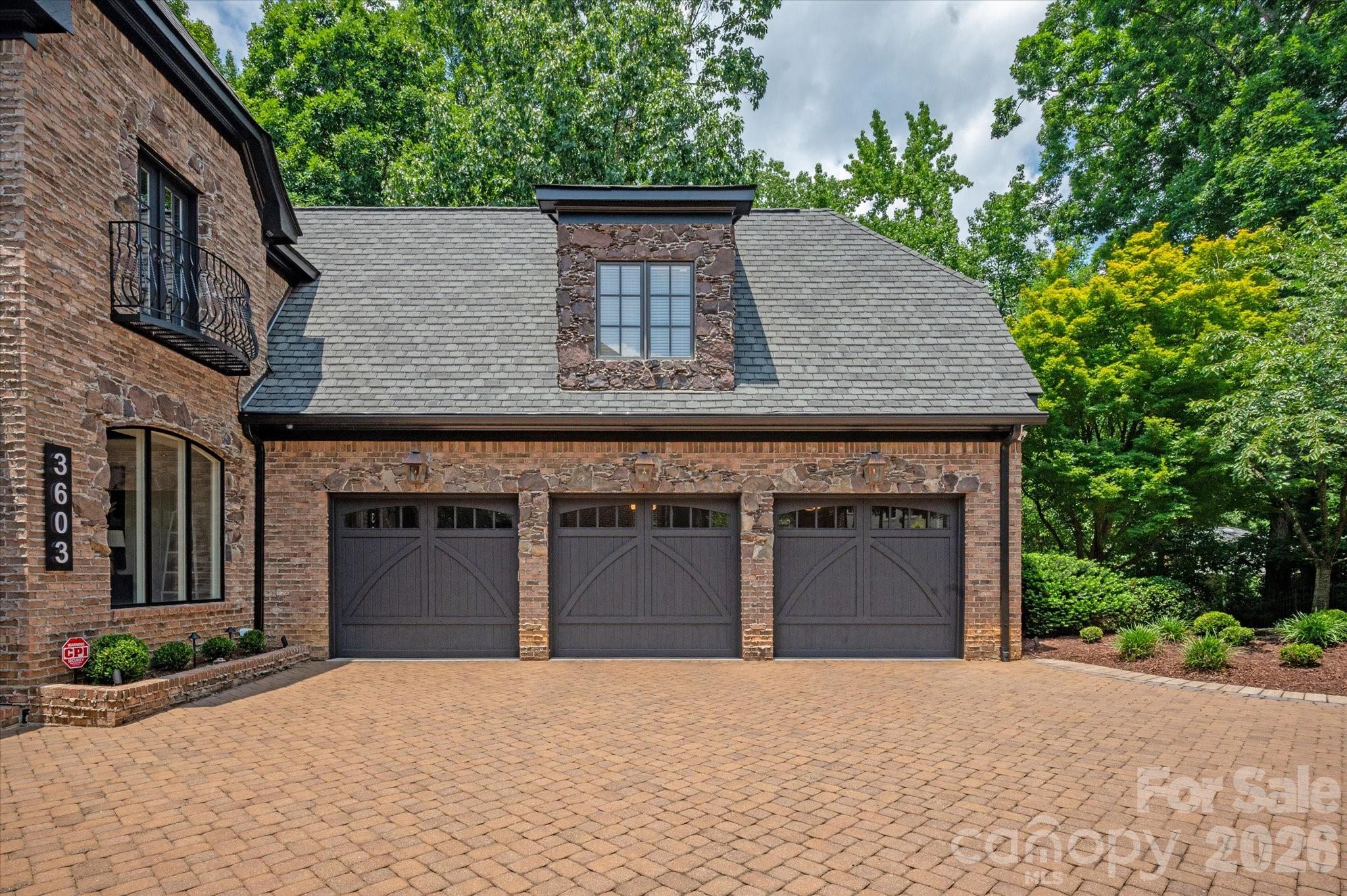 3603 Hennessy Place — Charlotte