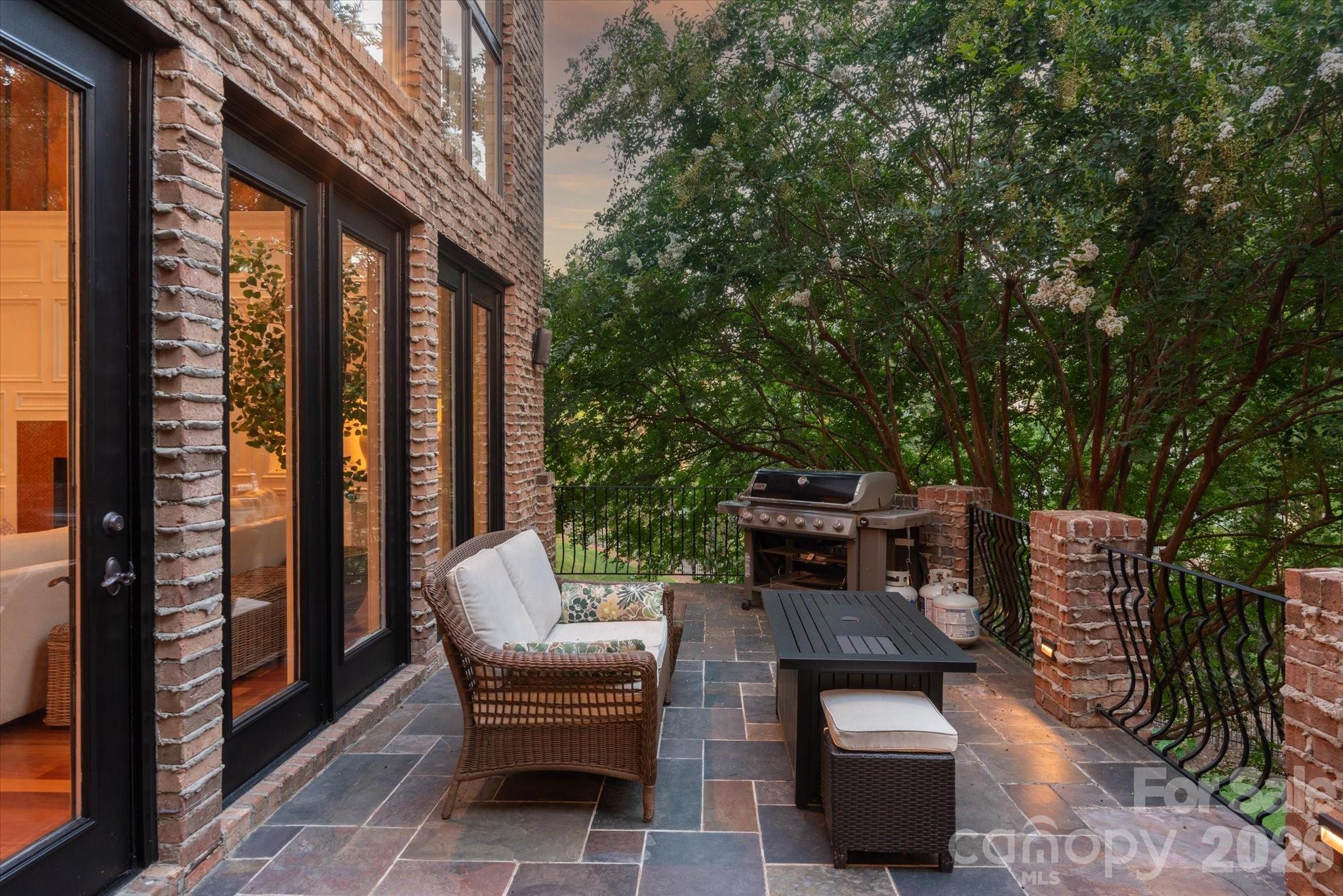 3603 Hennessy Place — Charlotte
